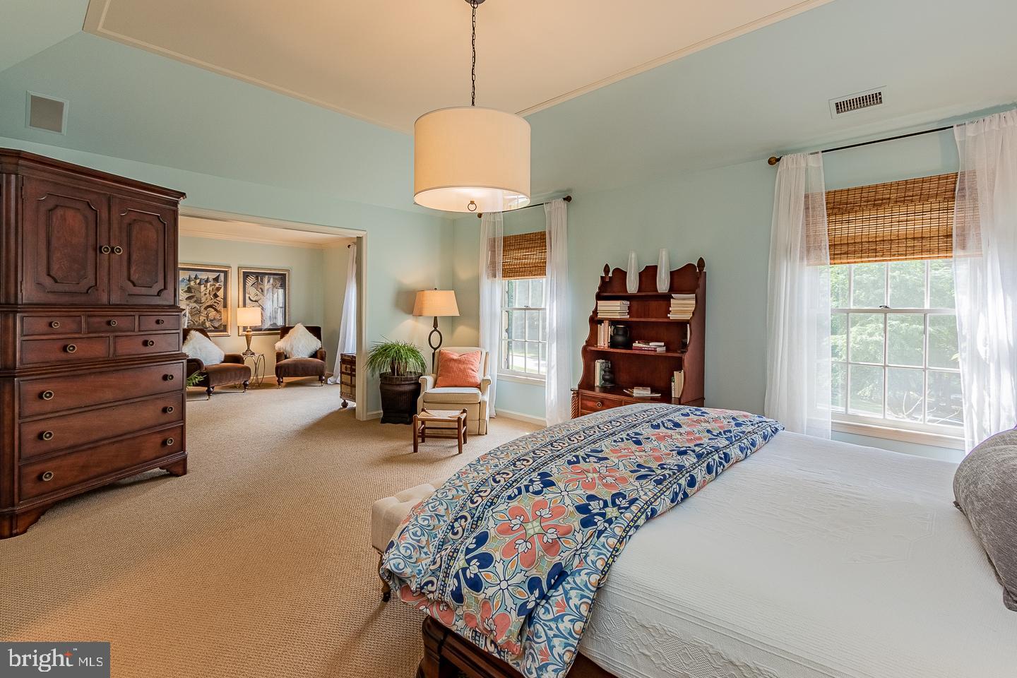 WHITEHORSE - Residential