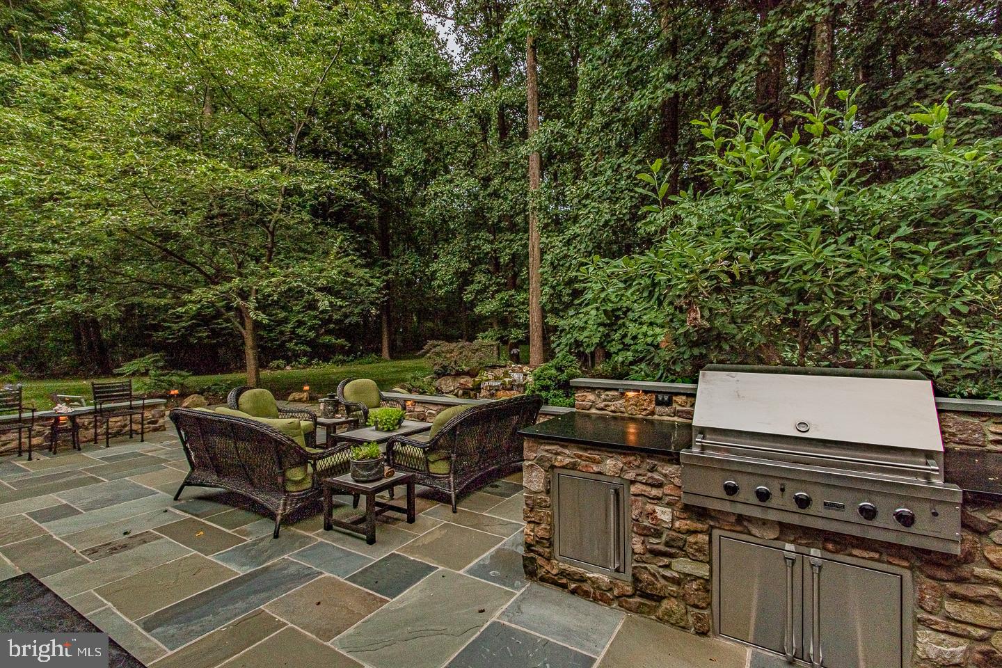 WHITEHORSE - Residential