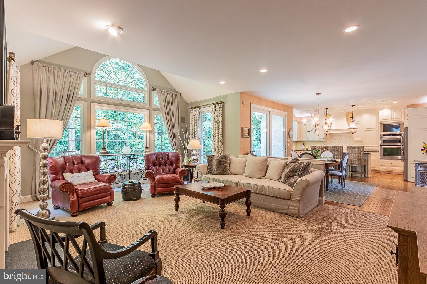 WHITEHORSE - Residential