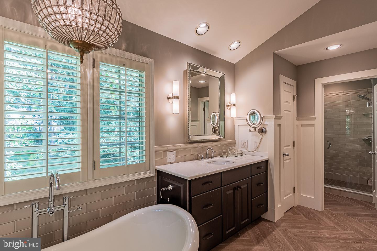 WHITEHORSE - Residential