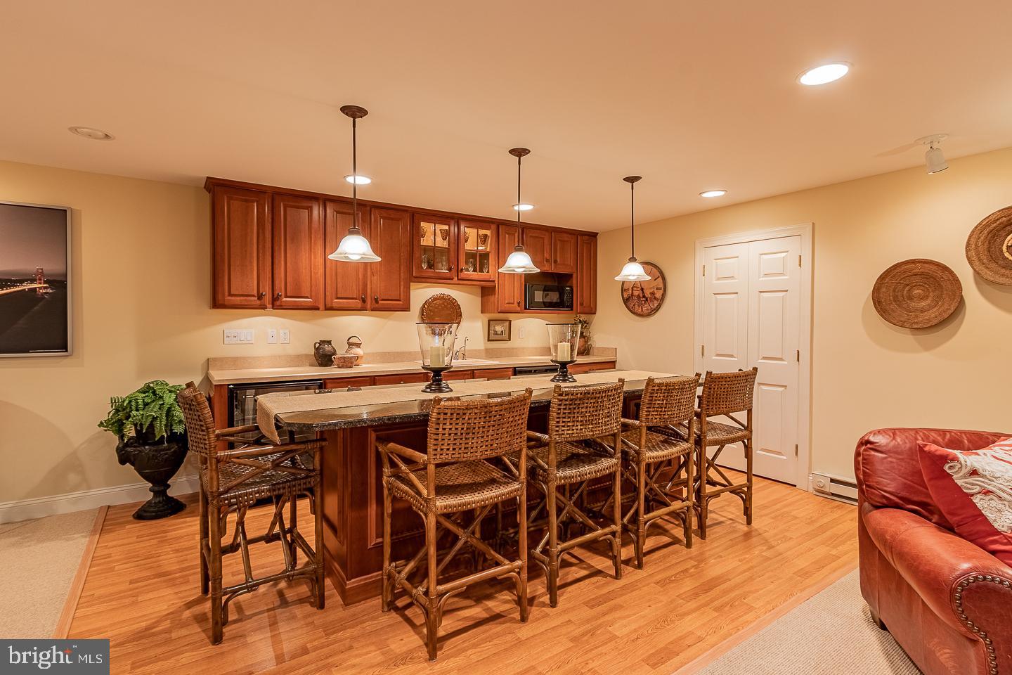 WHITEHORSE - Residential