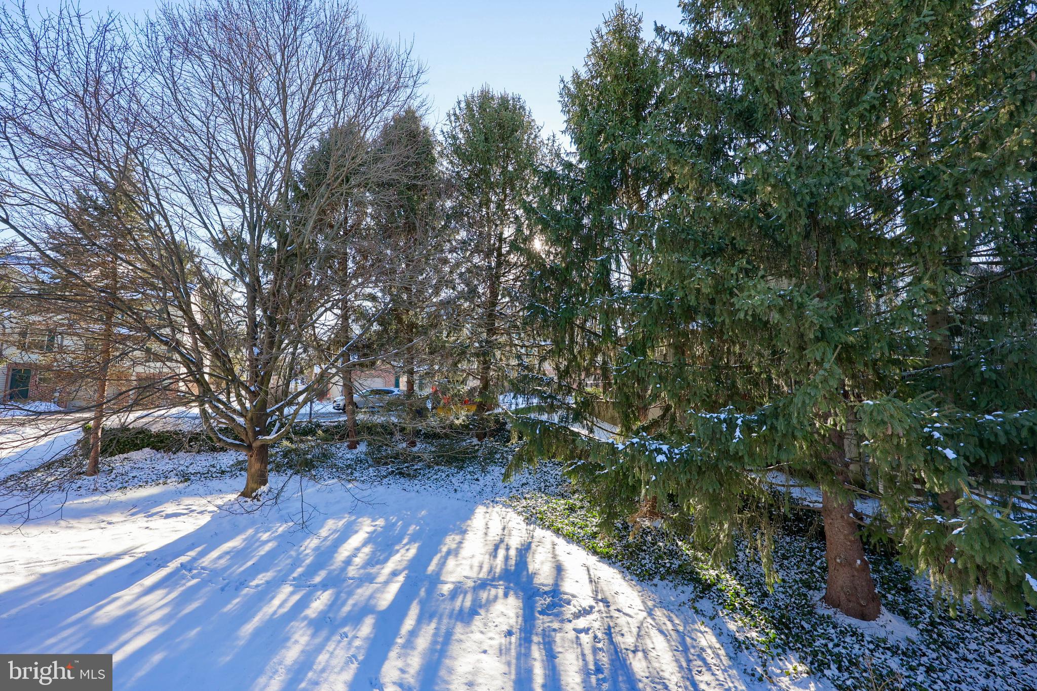 RIVER BEND PARK - Residential