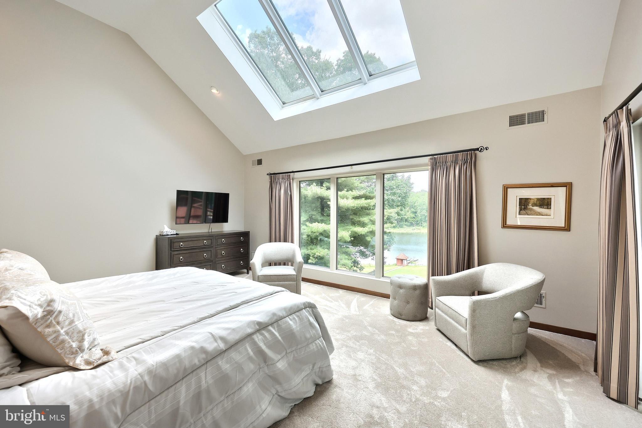 LAKE PAHAGACO - Residential