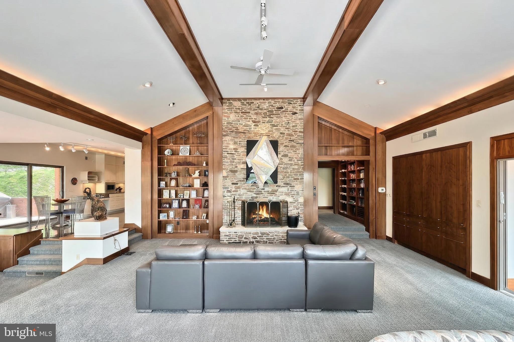 LAKE PAHAGACO - Residential