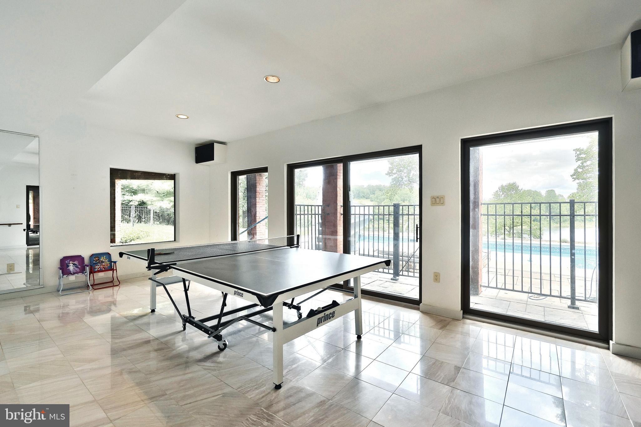 LAKE PAHAGACO - Residential