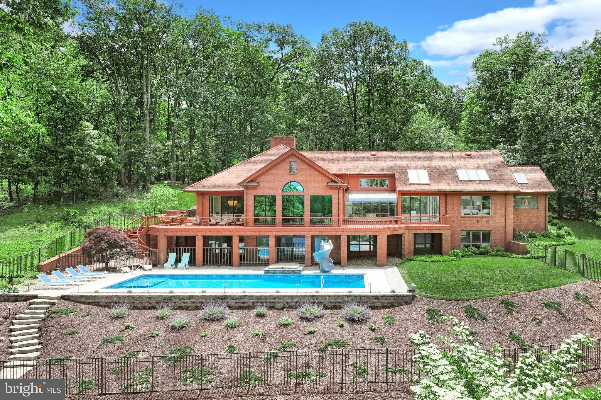 LAKE PAHAGACO - Residential