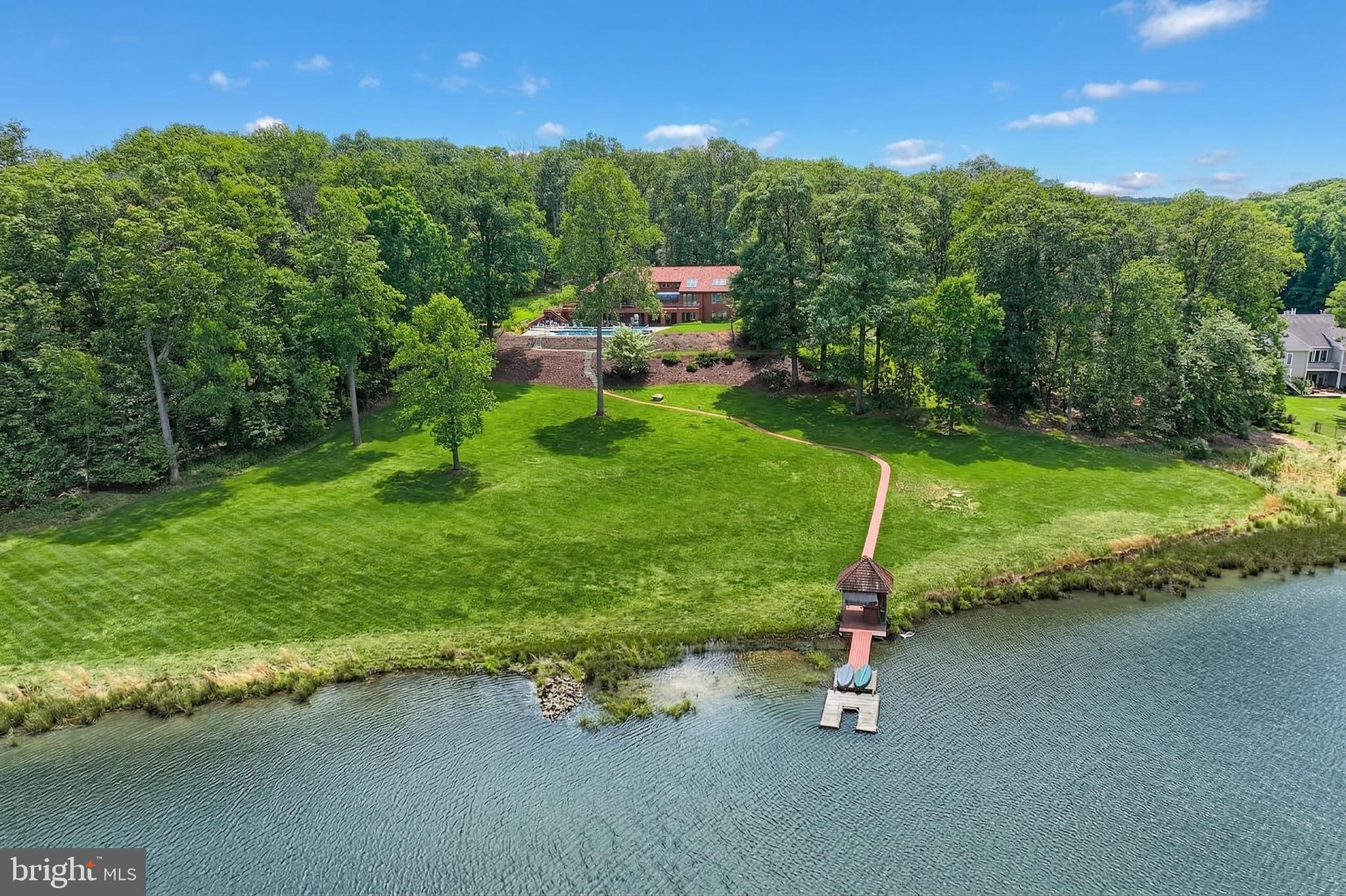 174 SPRINGHOUSE LANE