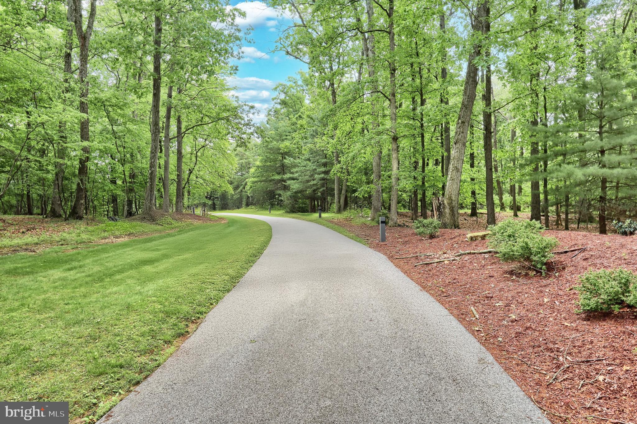 174 SPRINGHOUSE LANE