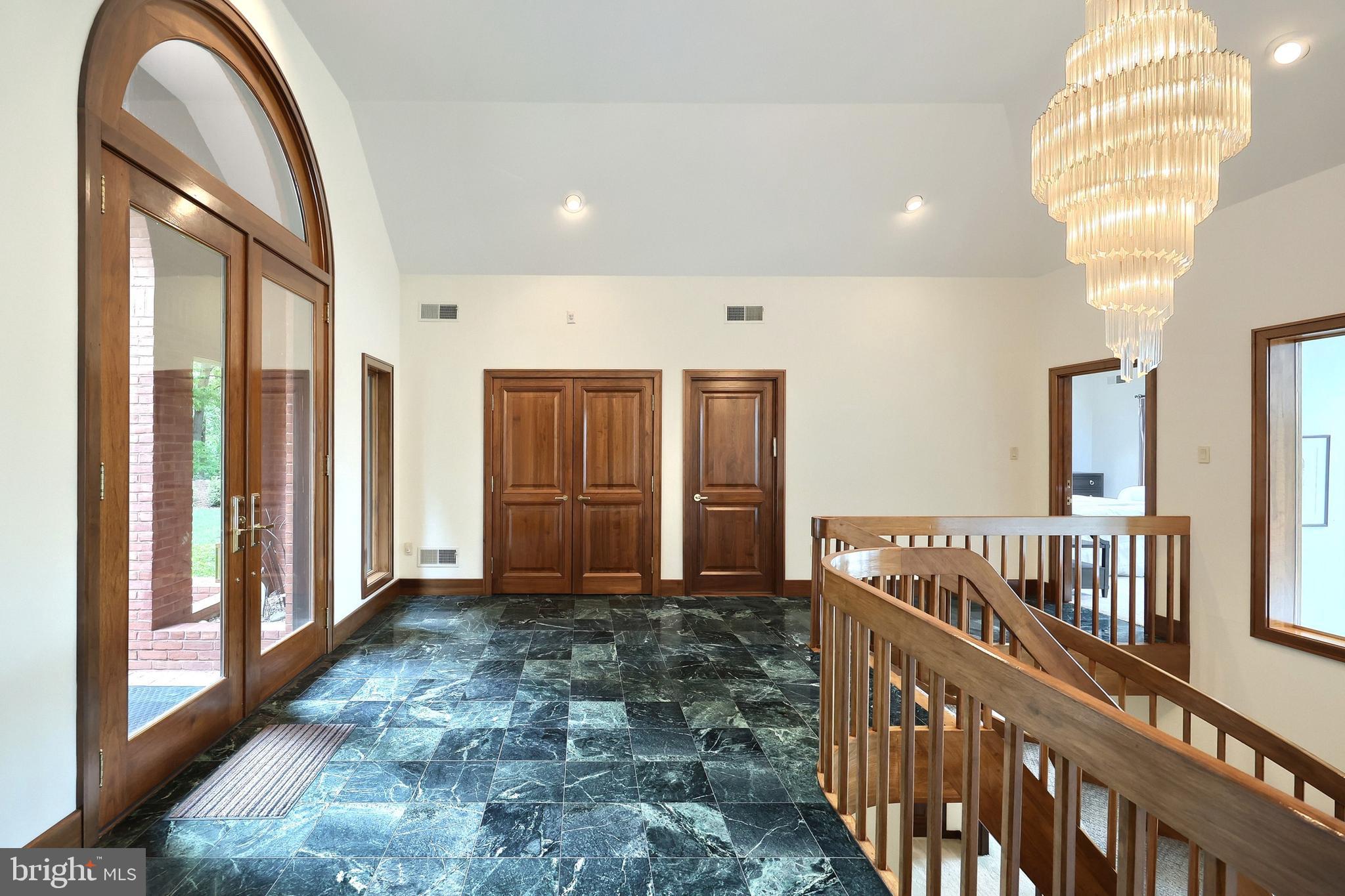 LAKE PAHAGACO - Residential