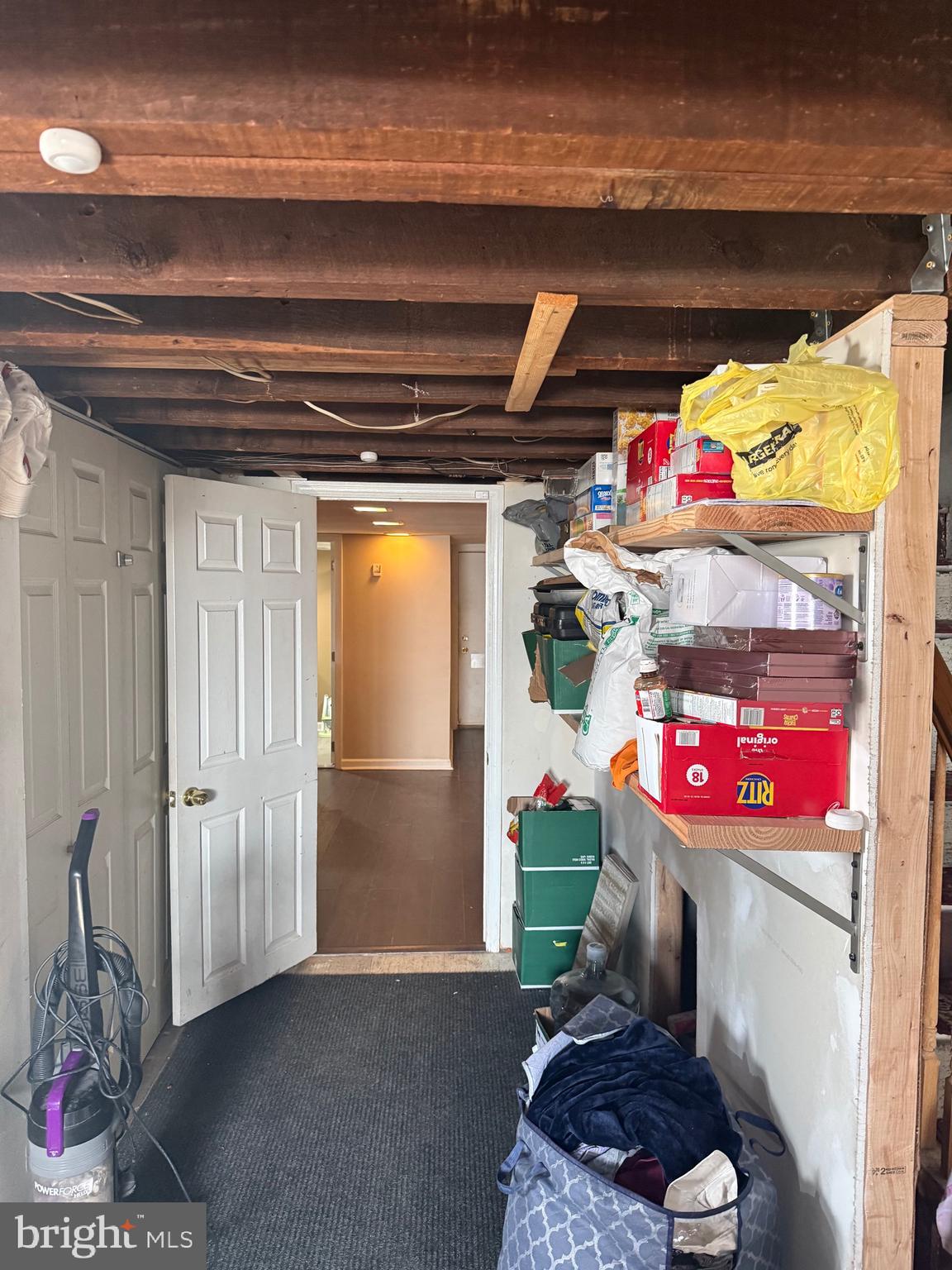 LAWNCREST - Residential