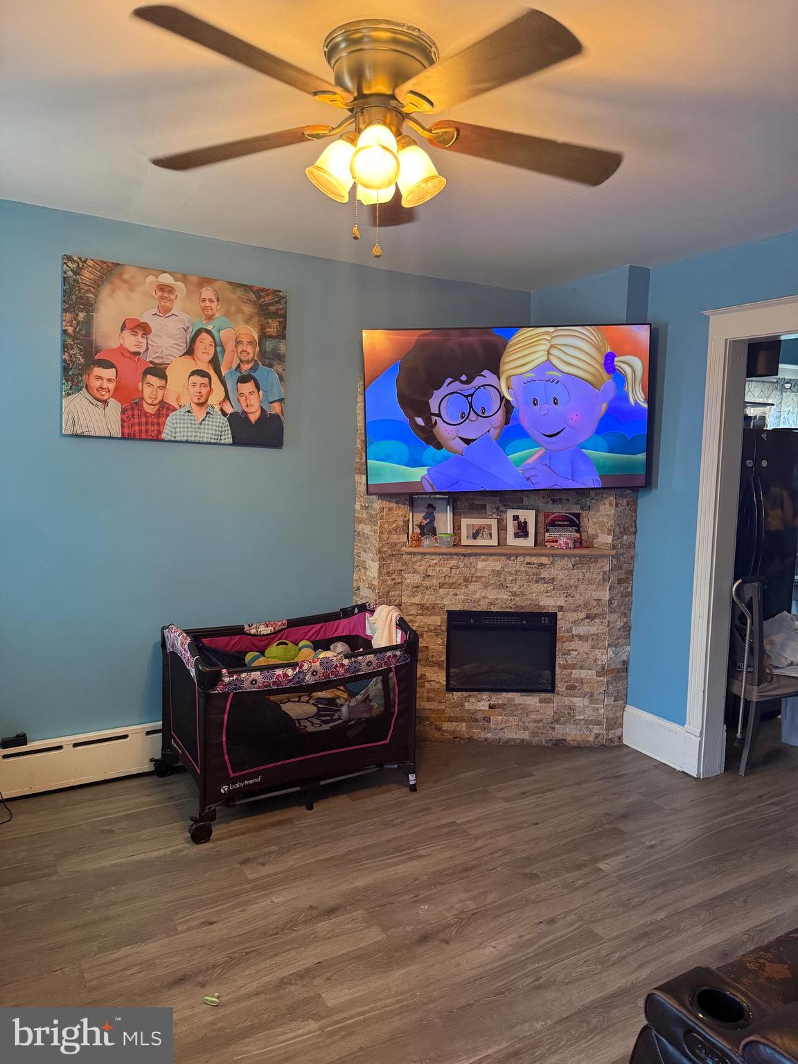 LAWNCREST - Residential