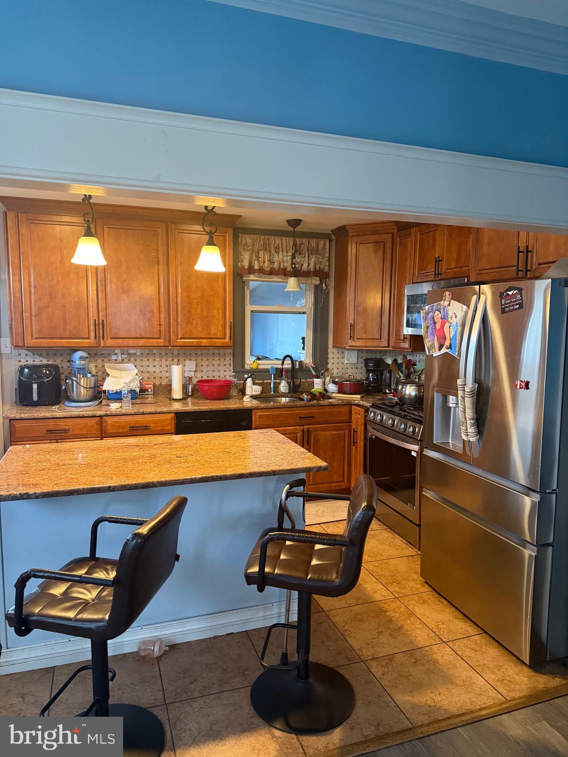 LAWNCREST - Residential