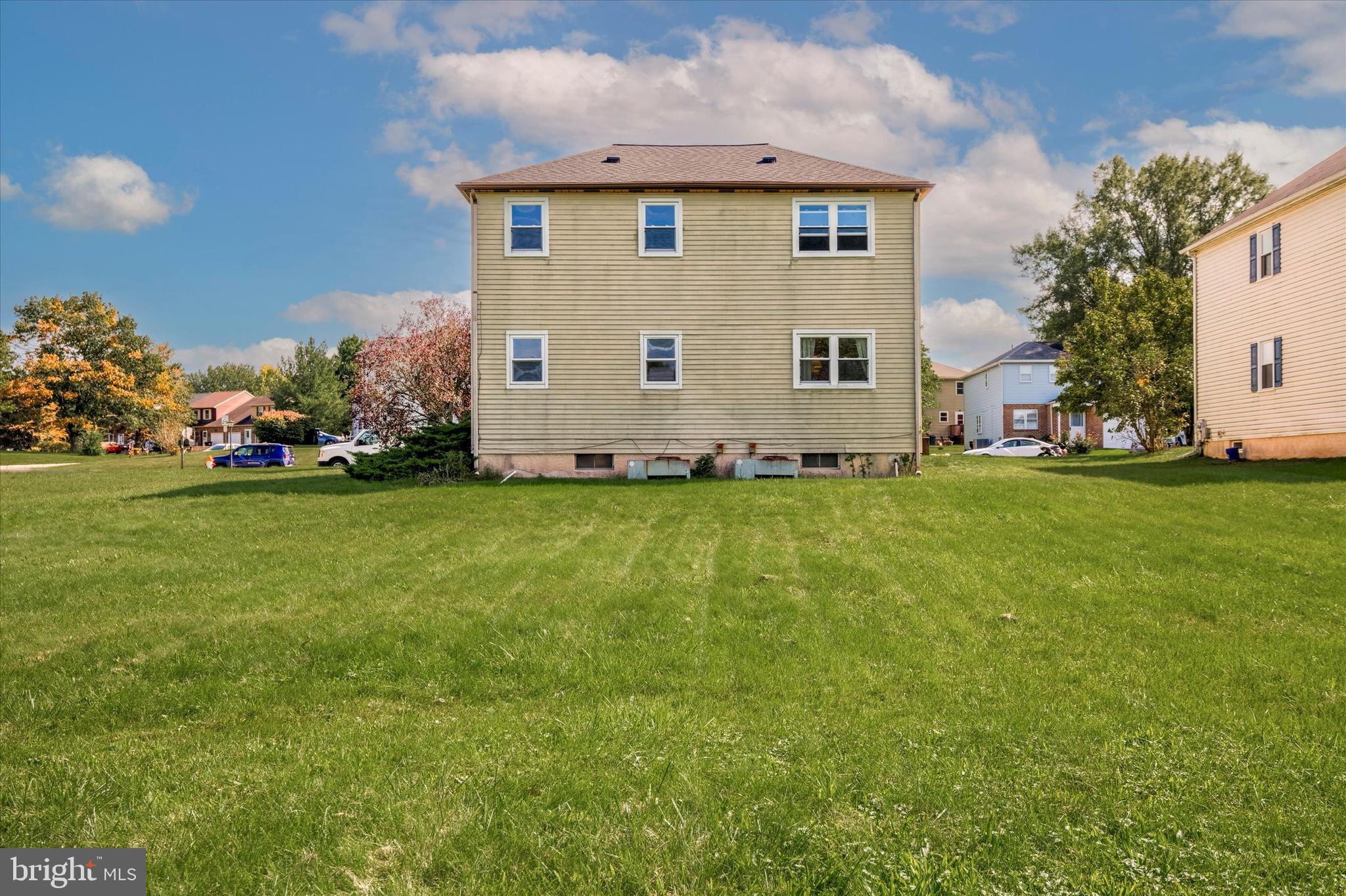 HUNTER CREST - Residential Income