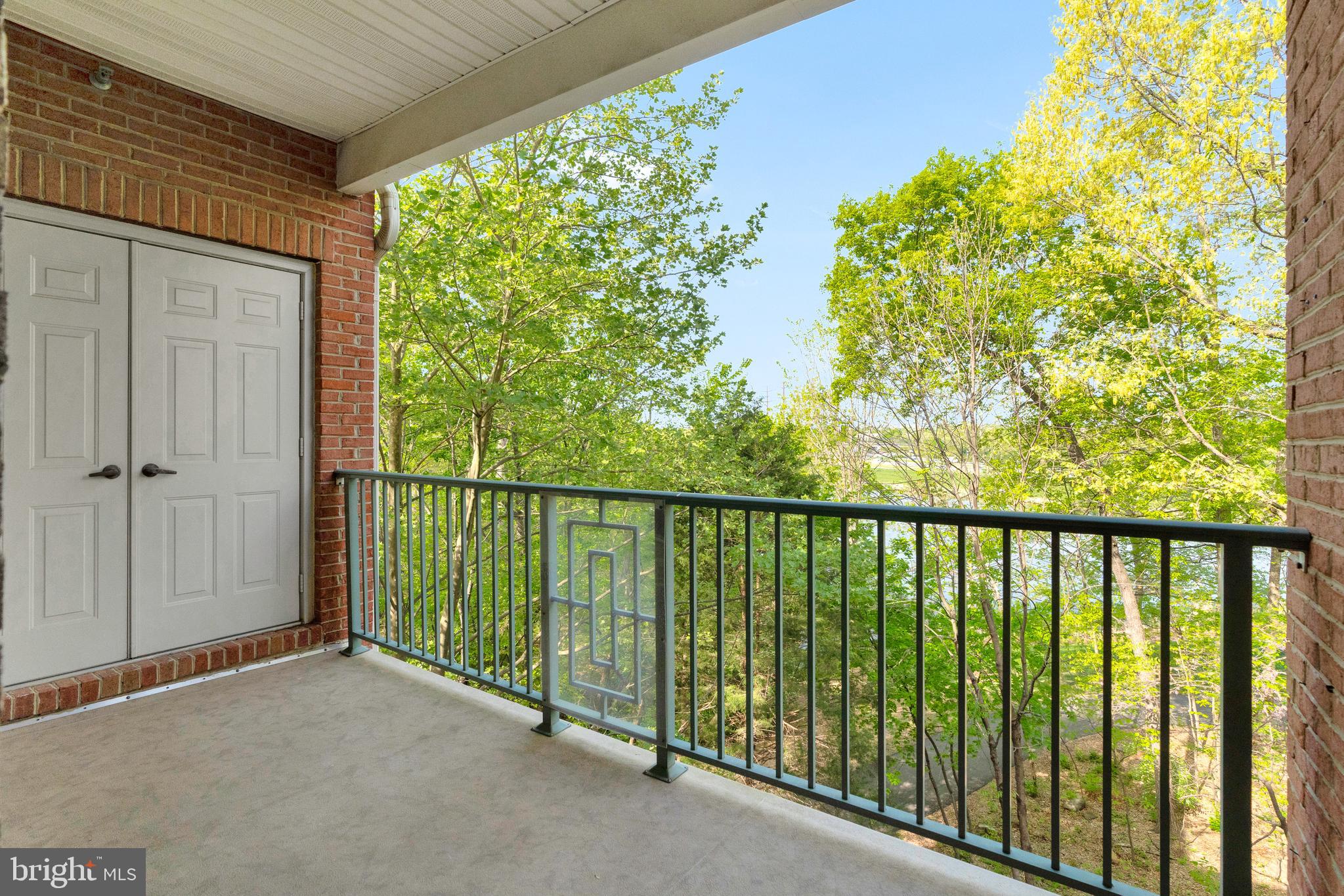 MADISON PARK AT WEST MARKET - Residential