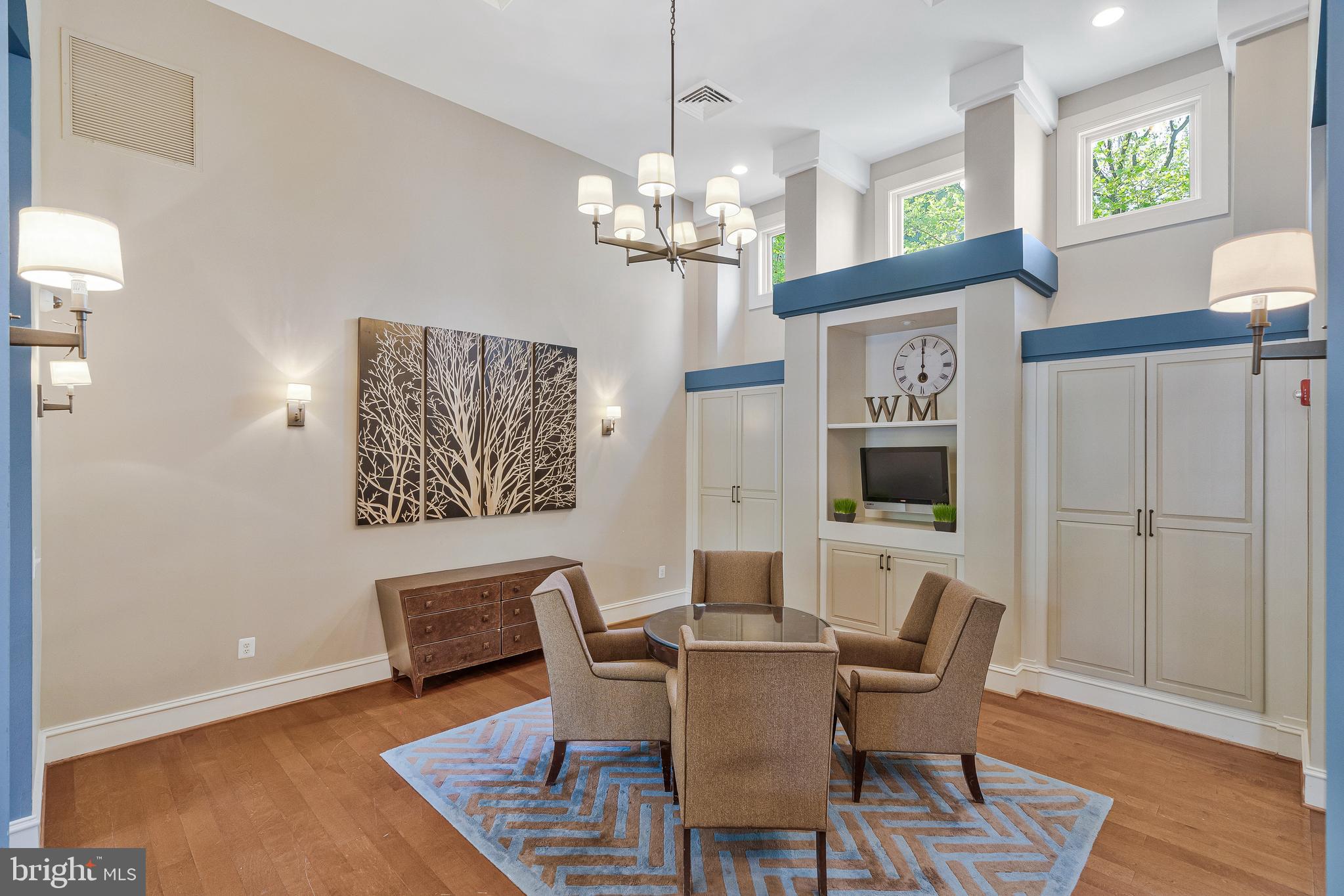 MADISON PARK AT WEST MARKET - Residential