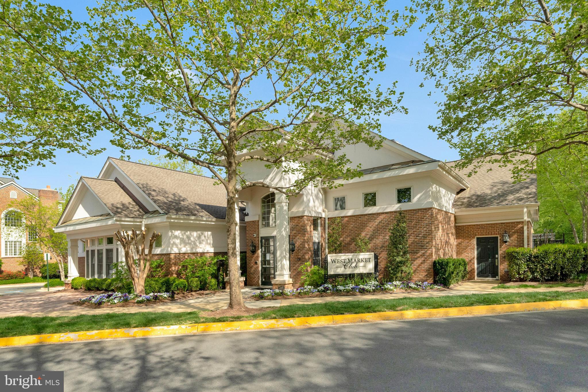 MADISON PARK AT WEST MARKET - Residential