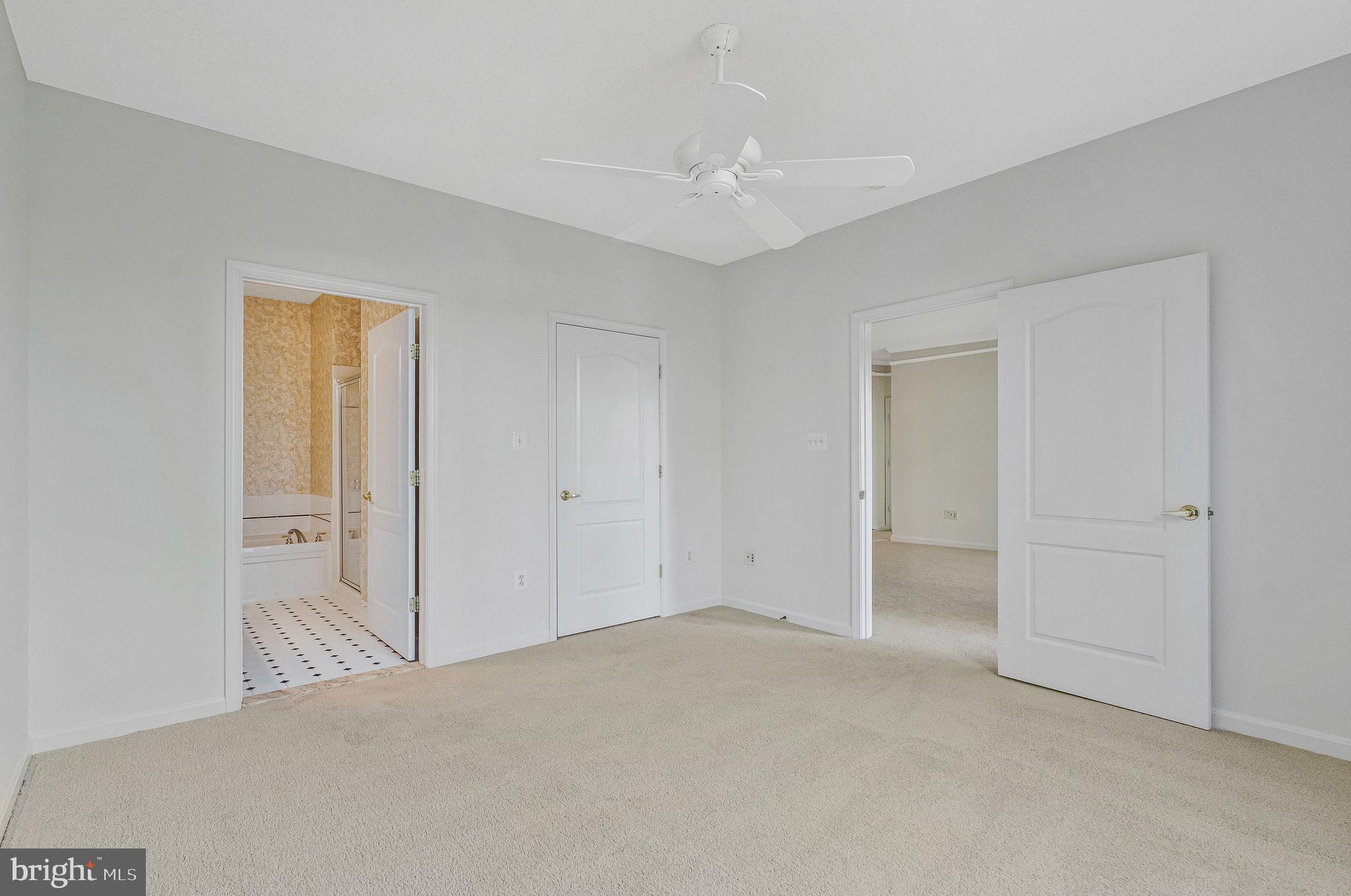 MADISON PARK AT WEST MARKET - Residential