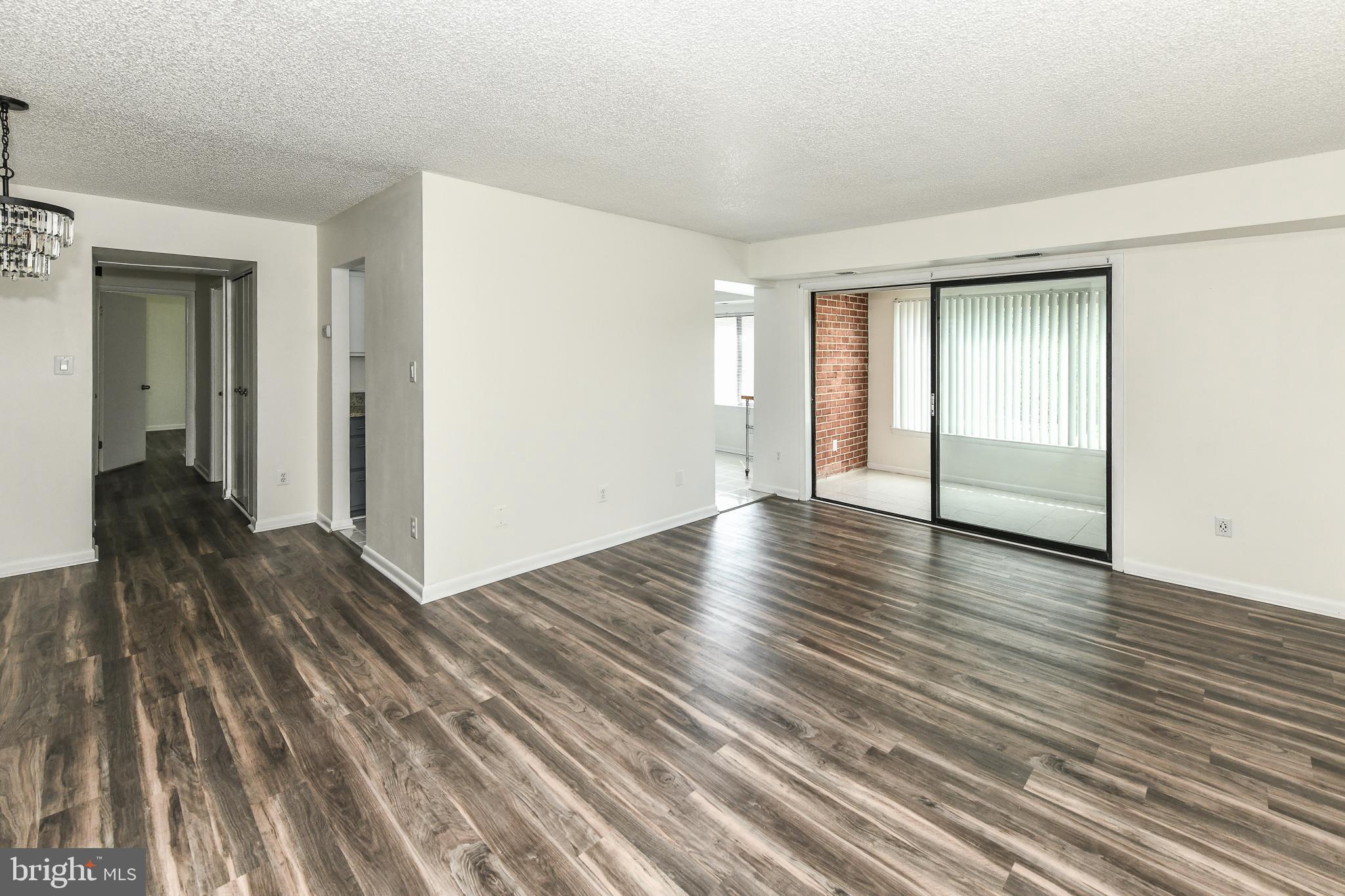 THE VISTAS - Residential Lease