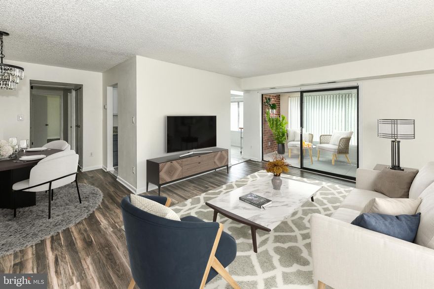 Completely renovated 2BR, 2BA in prime Oakton location less than 2 miles from Vienna Metro! Gorgeous LVP flooring throughout along with neutral paint tones and lots of natural sunlight in this open condo*Large living room with sliding glass leading to fantastic sunroom*Dining area with new light fixture*Kitchen upgraded with ample white & grey cabinetry, granite counters & stainless steel appliances*Breakfast nook off kitchen with large capacity stacked washer & dryer*Nicely sized bedrooms & primary room features walk in closet & ensuite full bathroom with tiled floors & shower*Additional second full bath also with tiled floors & shower*Condo is in a great location near Vienna Metro, I-66, Rt 123, Rt 29*The community offers an outdoor swimming pool, tennis courts & clubhouse with fitness room plus many walking paths & plenty of parking*A bus to the Vienna Metro is a short walk*Close to shopping & dining, Giant Food & Hunter Mill Plaza*Oakton HS Pyramid*Pets case by case, one domestic pet permitted.*

*Available for lease 7/7/2025