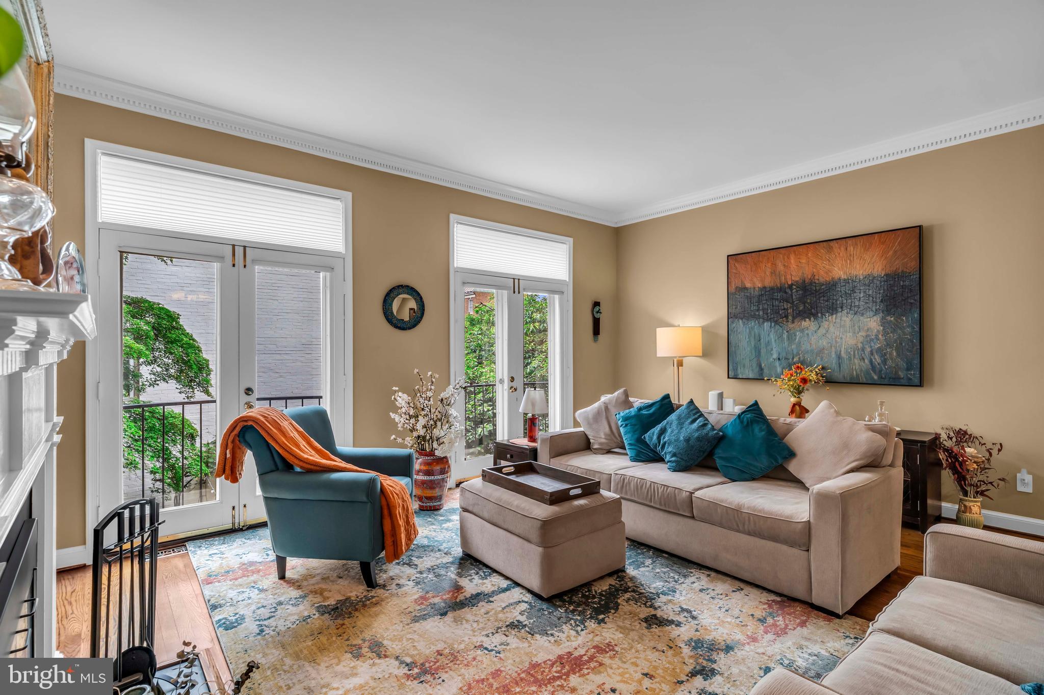 1118 N Pitt St, Alexandria, VA, 22314, USA, 4 Bedrooms Bedrooms, ,3 BathroomsBathrooms,Townhouse,Pending,1118 N Pitt St,VAAX2061200