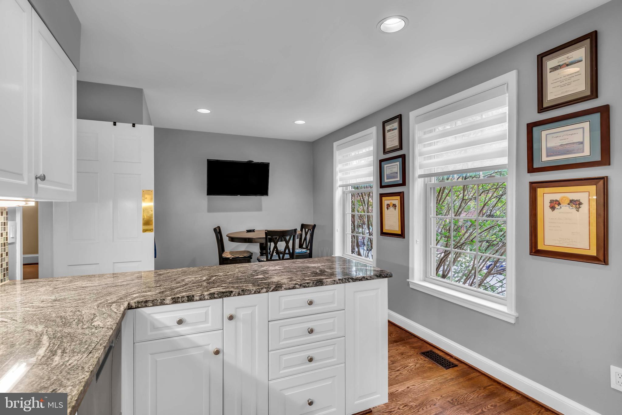 1118 N Pitt St, Alexandria, VA, 22314, USA, 4 Bedrooms Bedrooms, ,3 BathroomsBathrooms,Townhouse,Pending,1118 N Pitt St,VAAX2061200