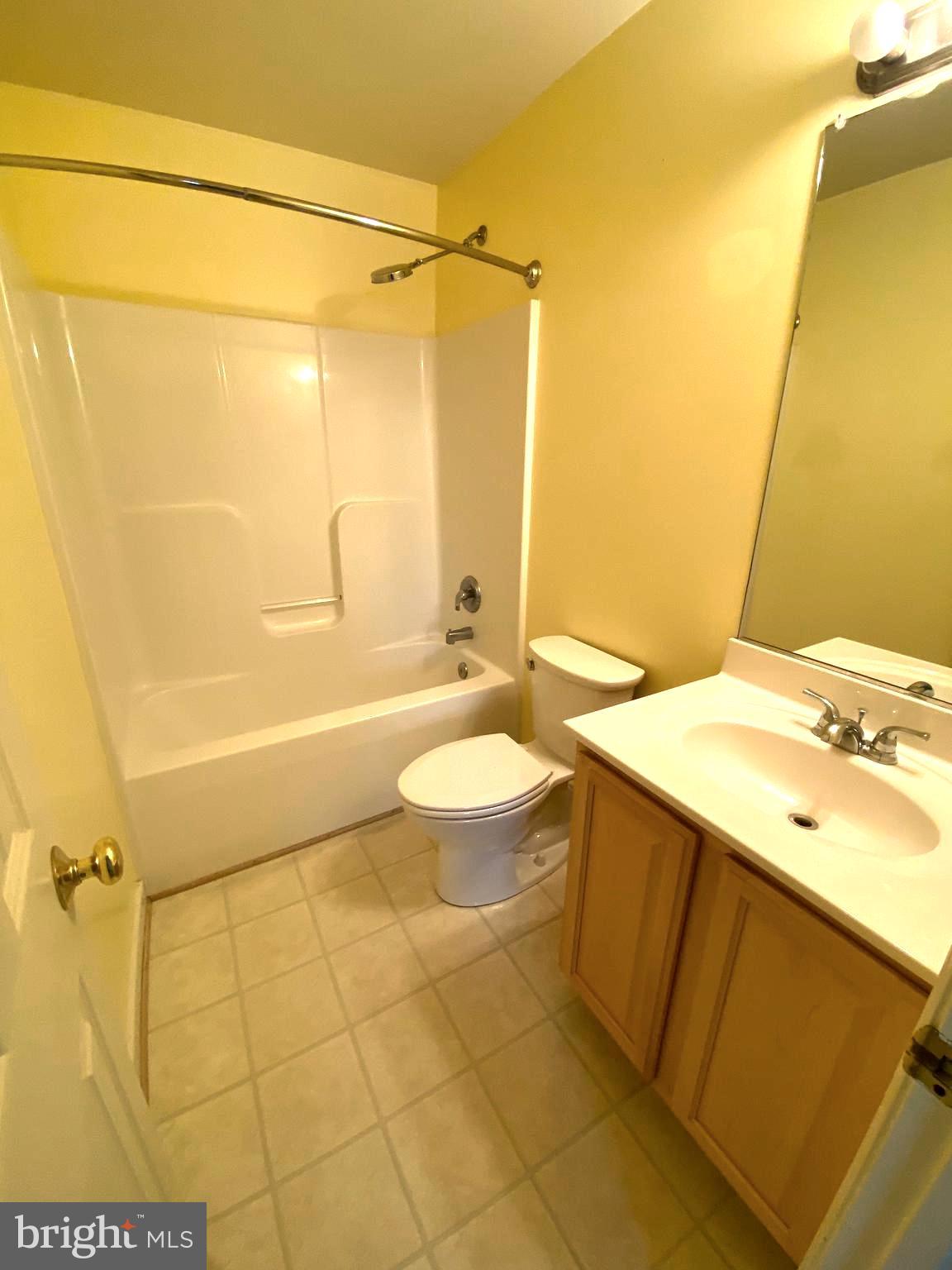 POTOMAC LANDING - Residential Lease