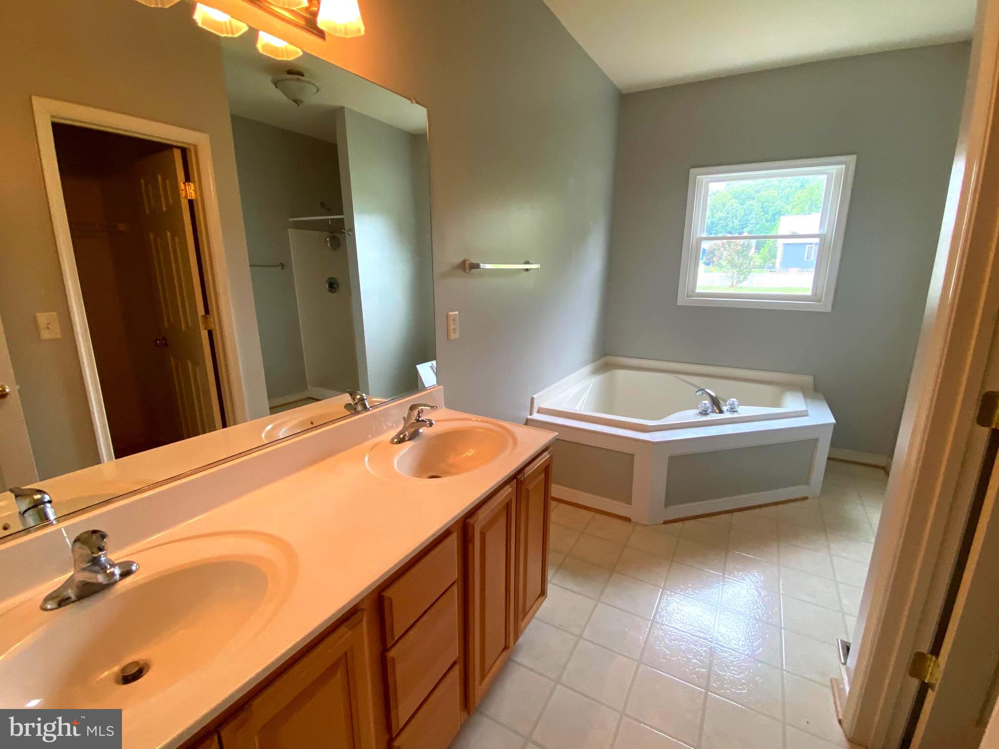 POTOMAC LANDING - Residential Lease