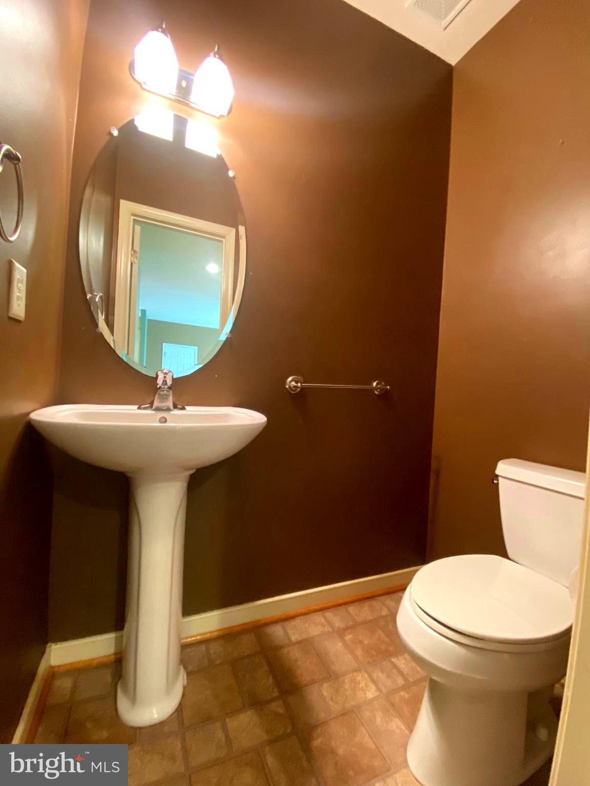 POTOMAC LANDING - Residential Lease