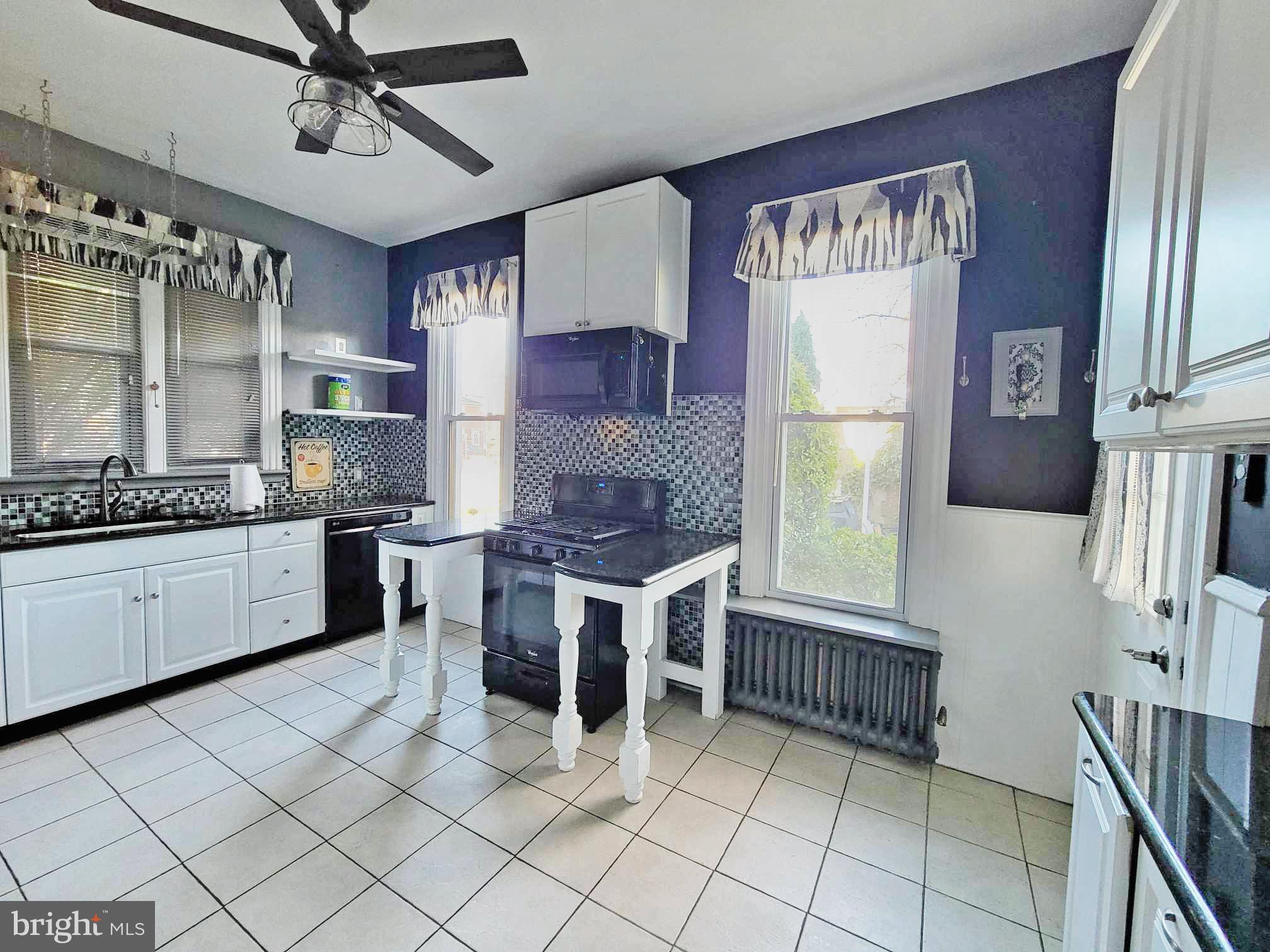 RIDLEY PARK - Residential Lease