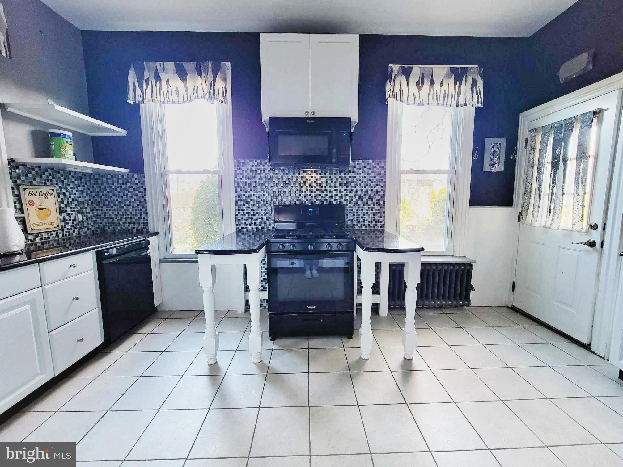 RIDLEY PARK - Residential Lease