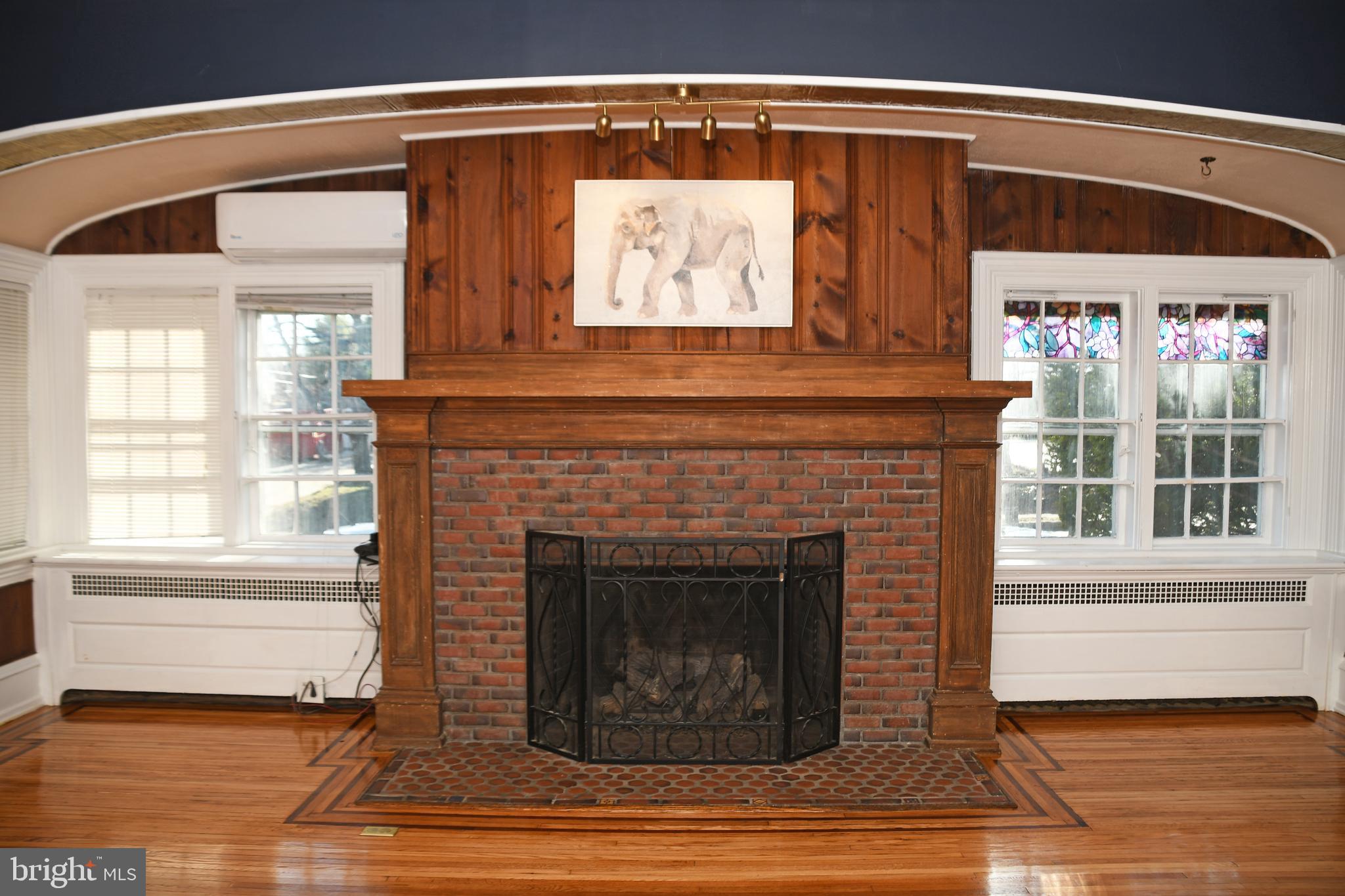 RIDLEY PARK - Residential Lease