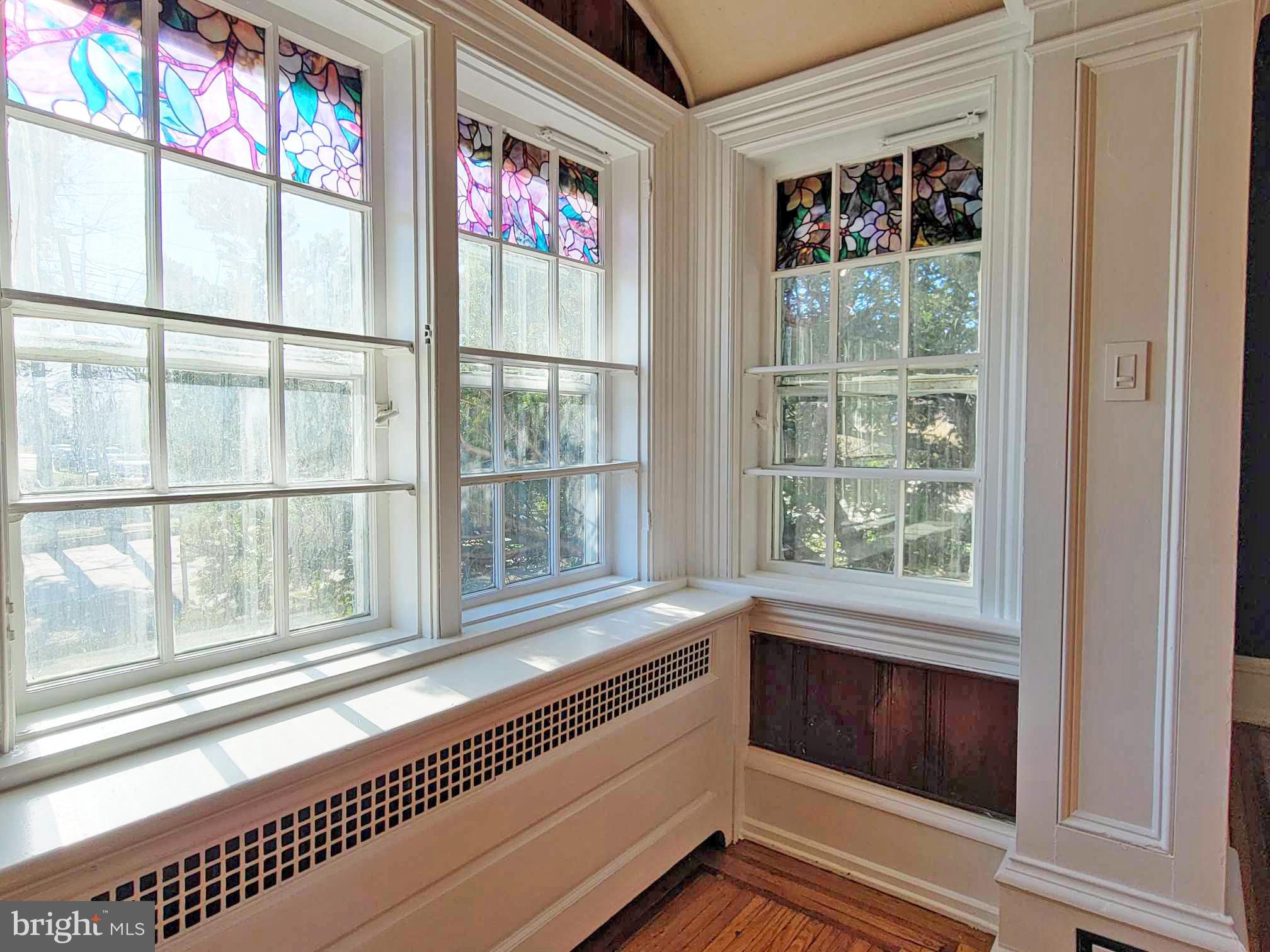 RIDLEY PARK - Residential Lease