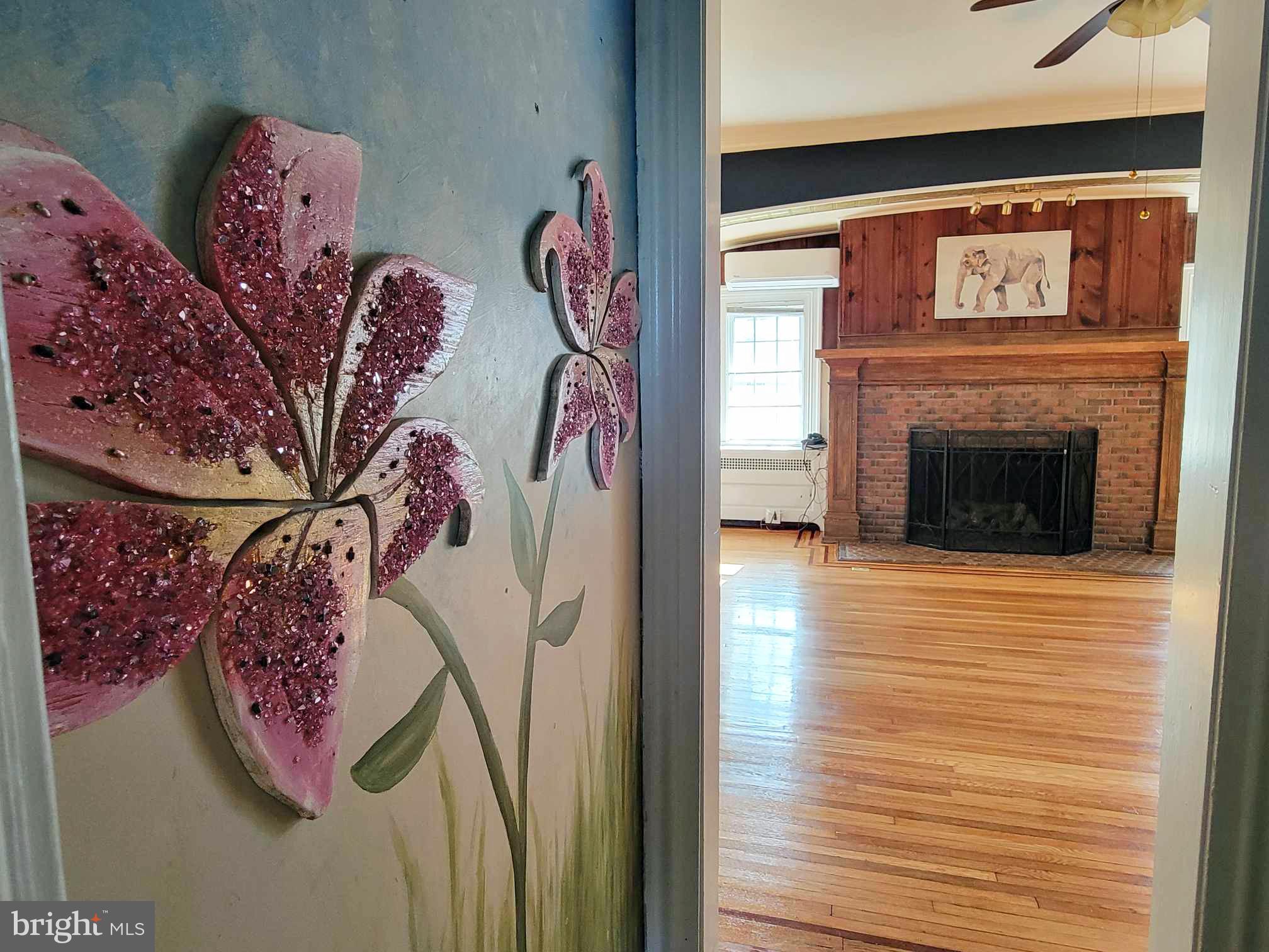 RIDLEY PARK - Residential Lease