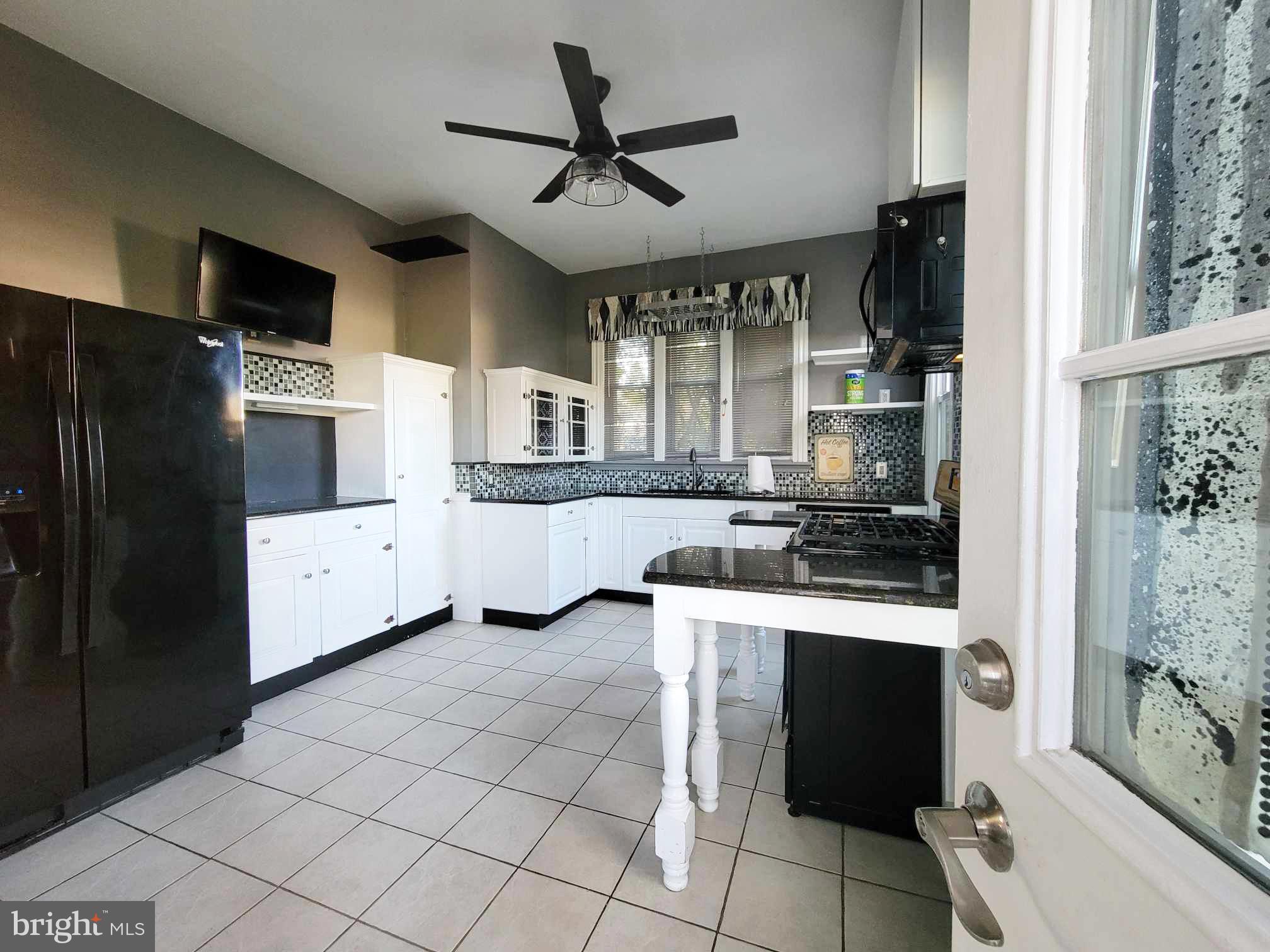 RIDLEY PARK - Residential Lease