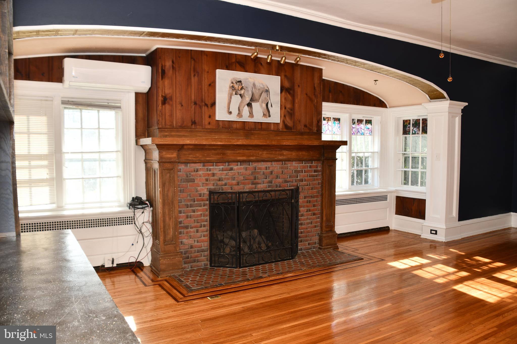 RIDLEY PARK - Residential Lease