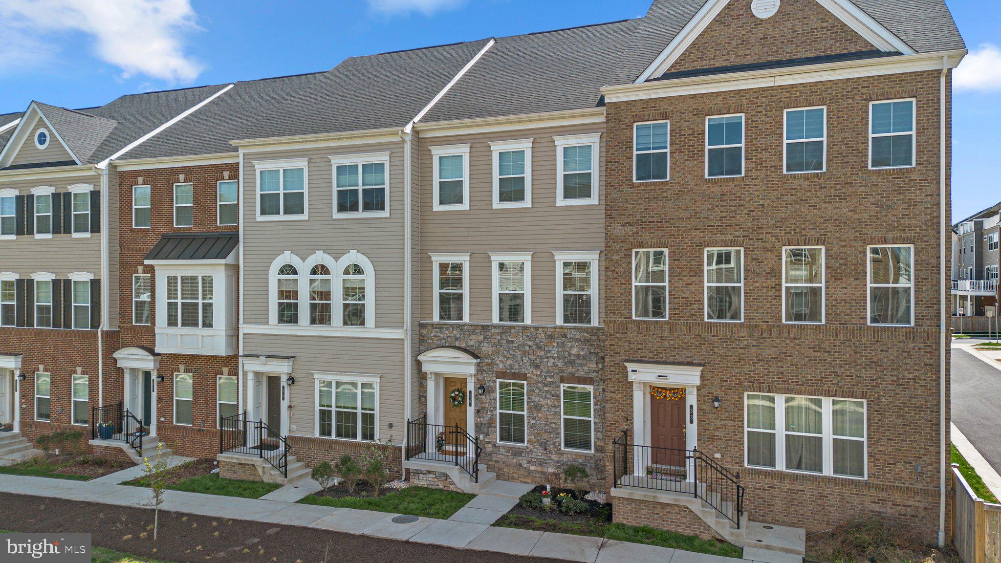 29 GREEN DOME PLACE