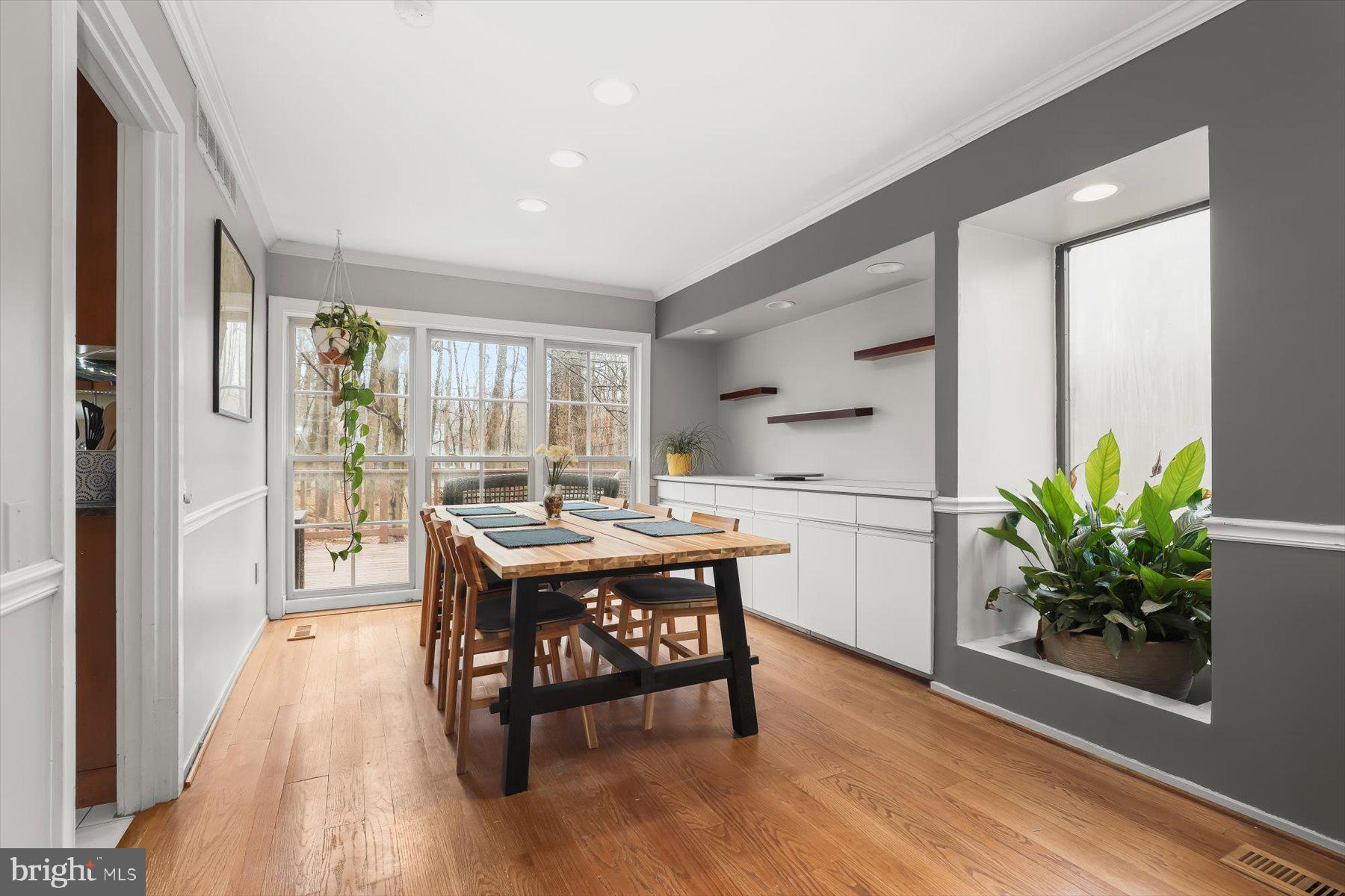 VALLEY HILLS - Residential