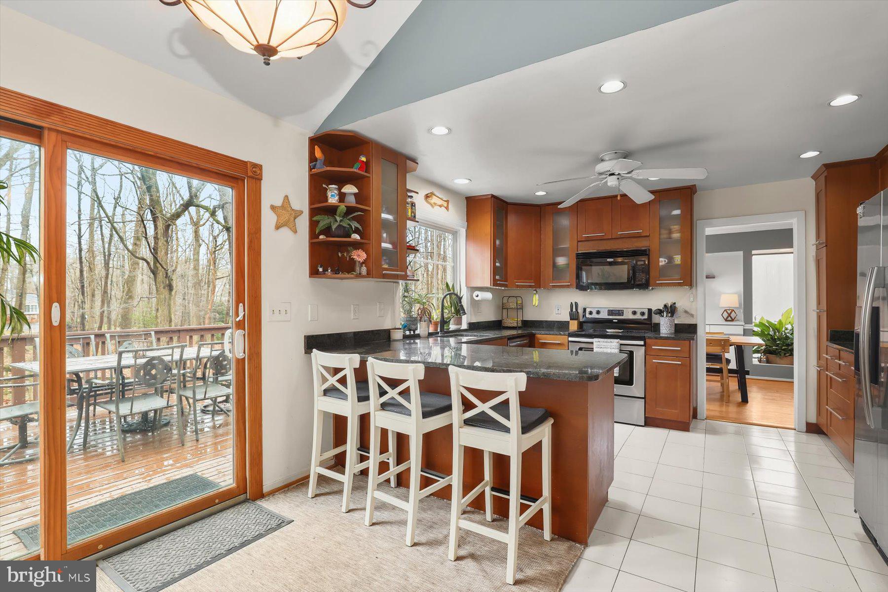 VALLEY HILLS - Residential