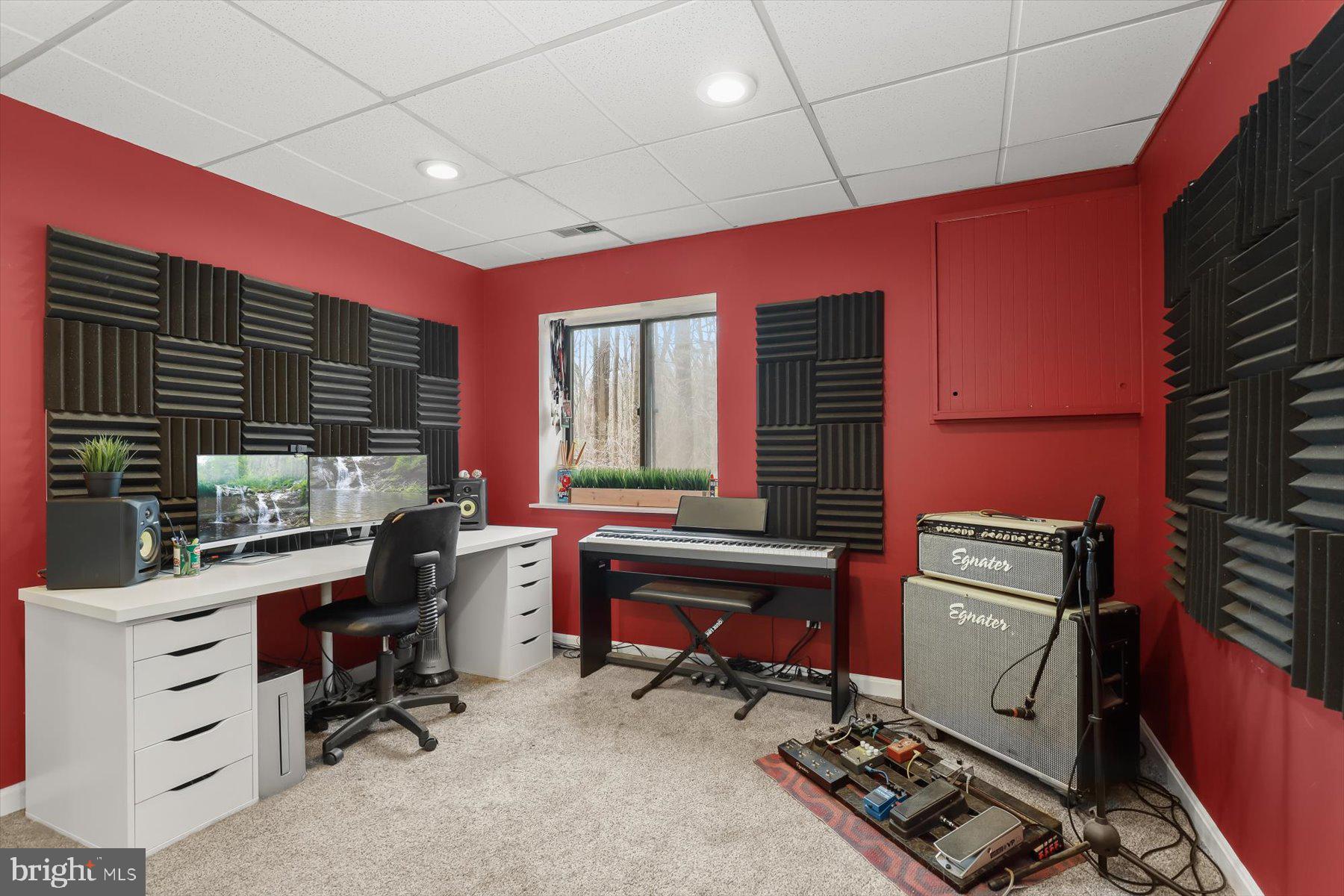 VALLEY HILLS - Residential