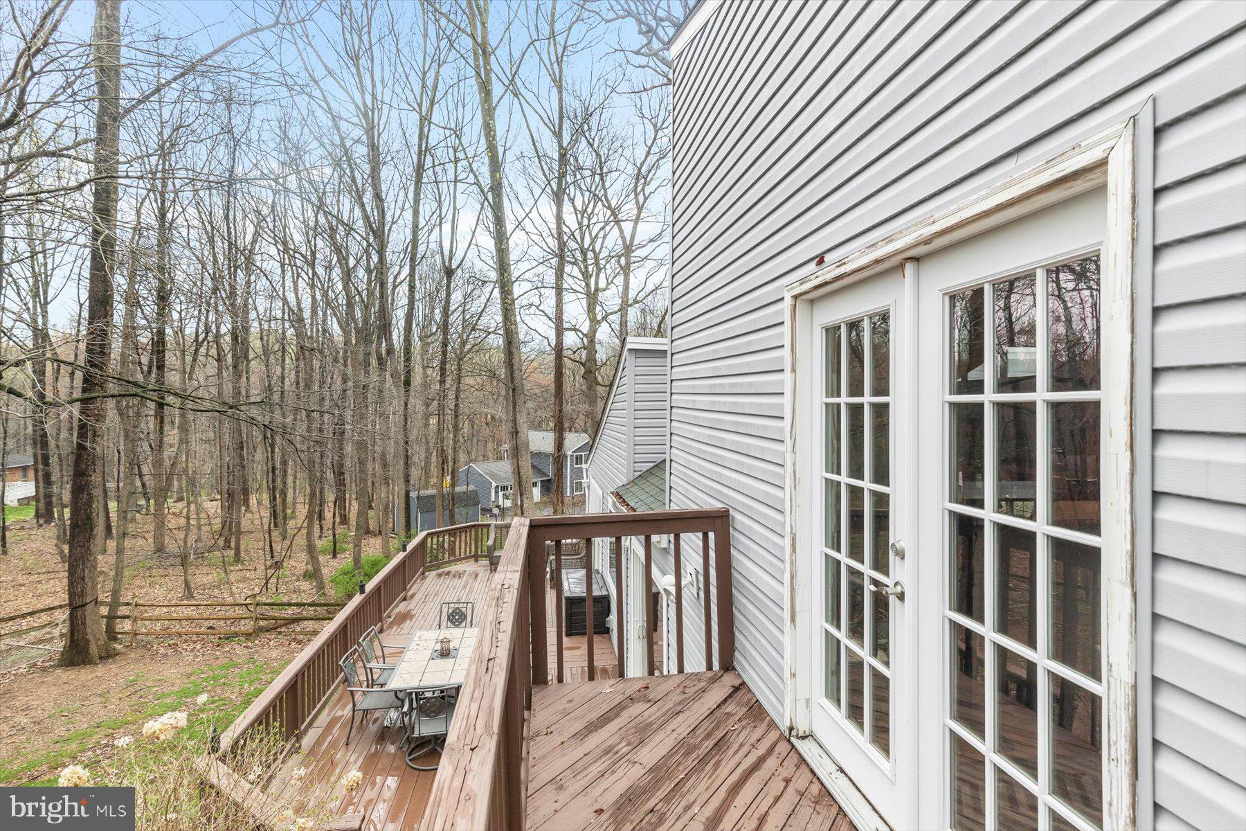 VALLEY HILLS - Residential