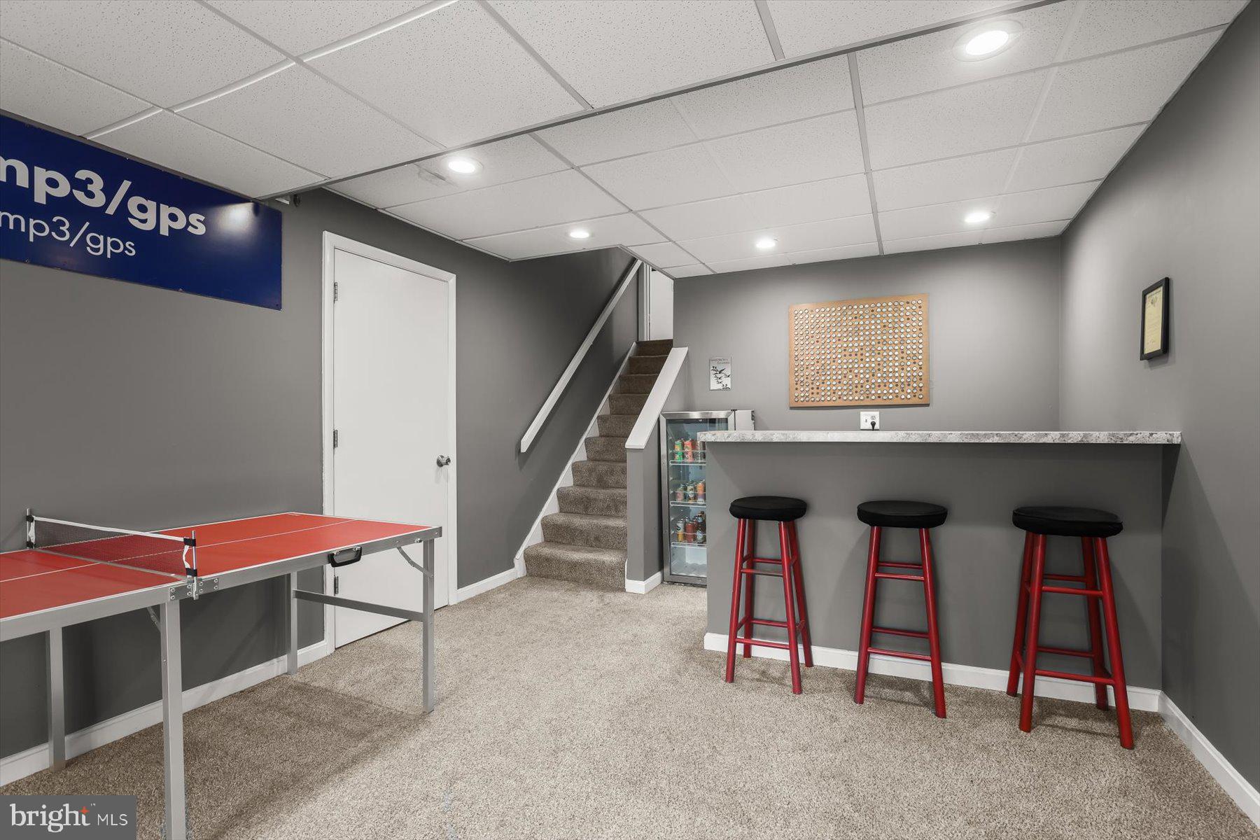 VALLEY HILLS - Residential