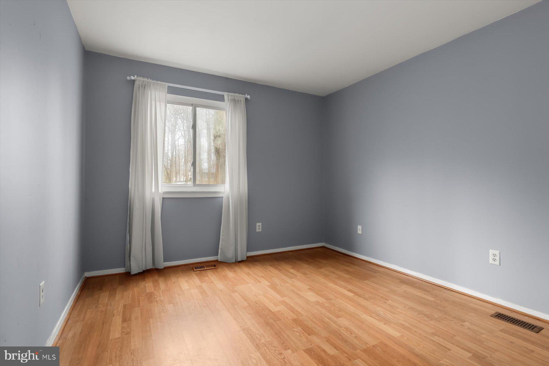 VALLEY HILLS - Residential