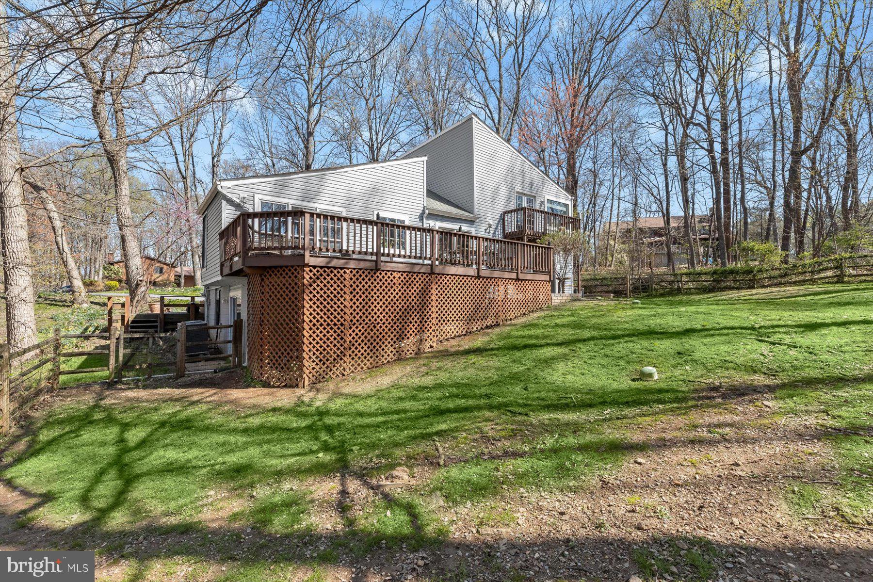 VALLEY HILLS - Residential