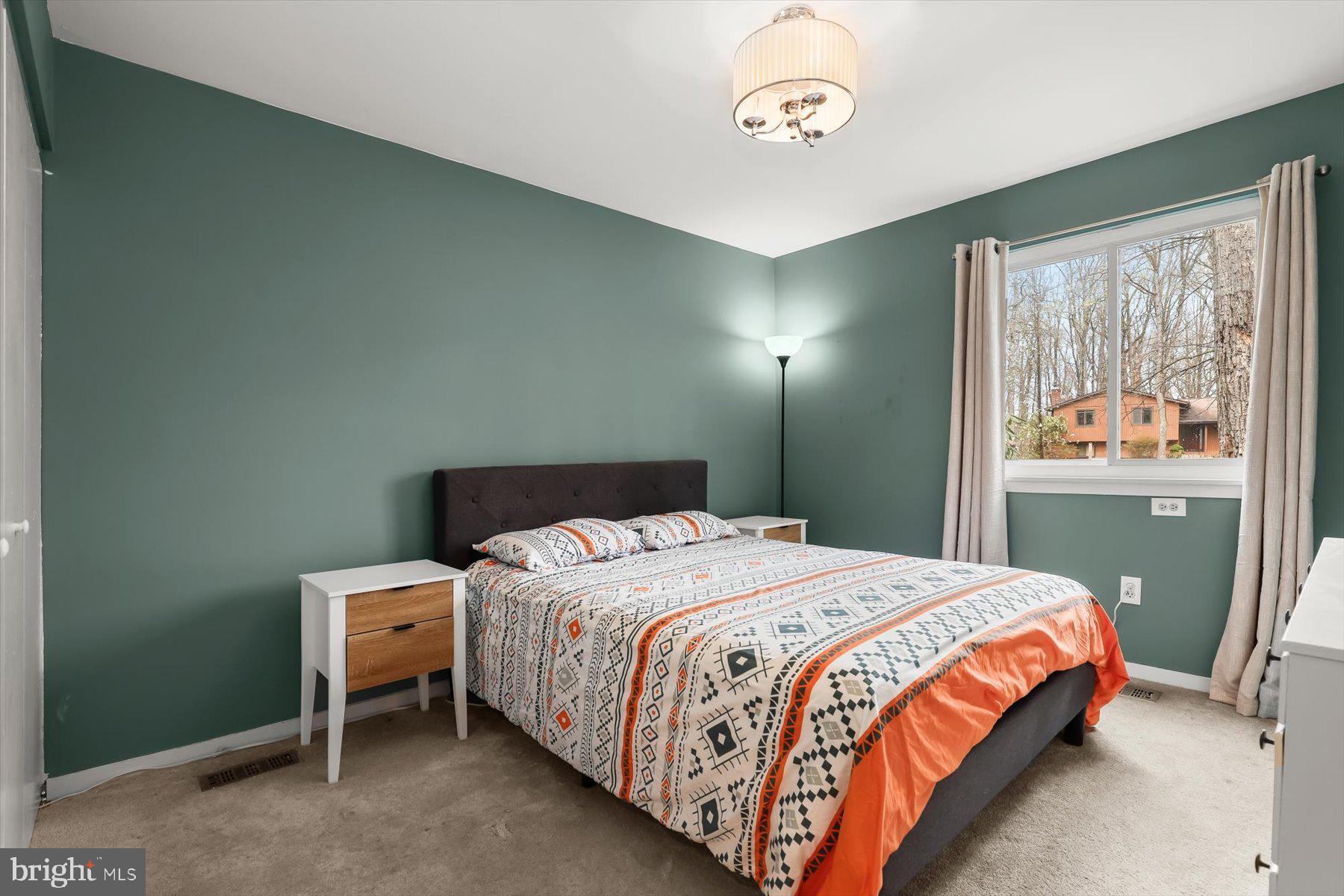 VALLEY HILLS - Residential