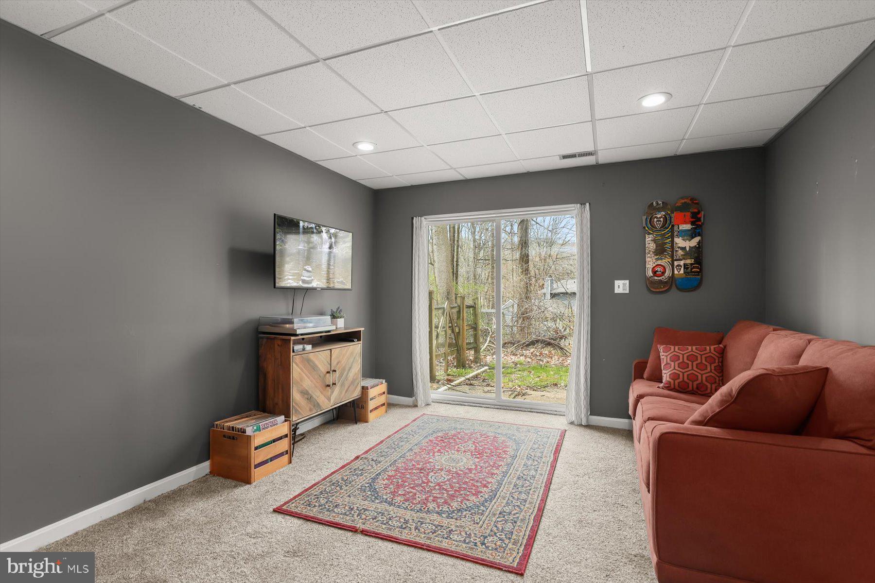 VALLEY HILLS - Residential