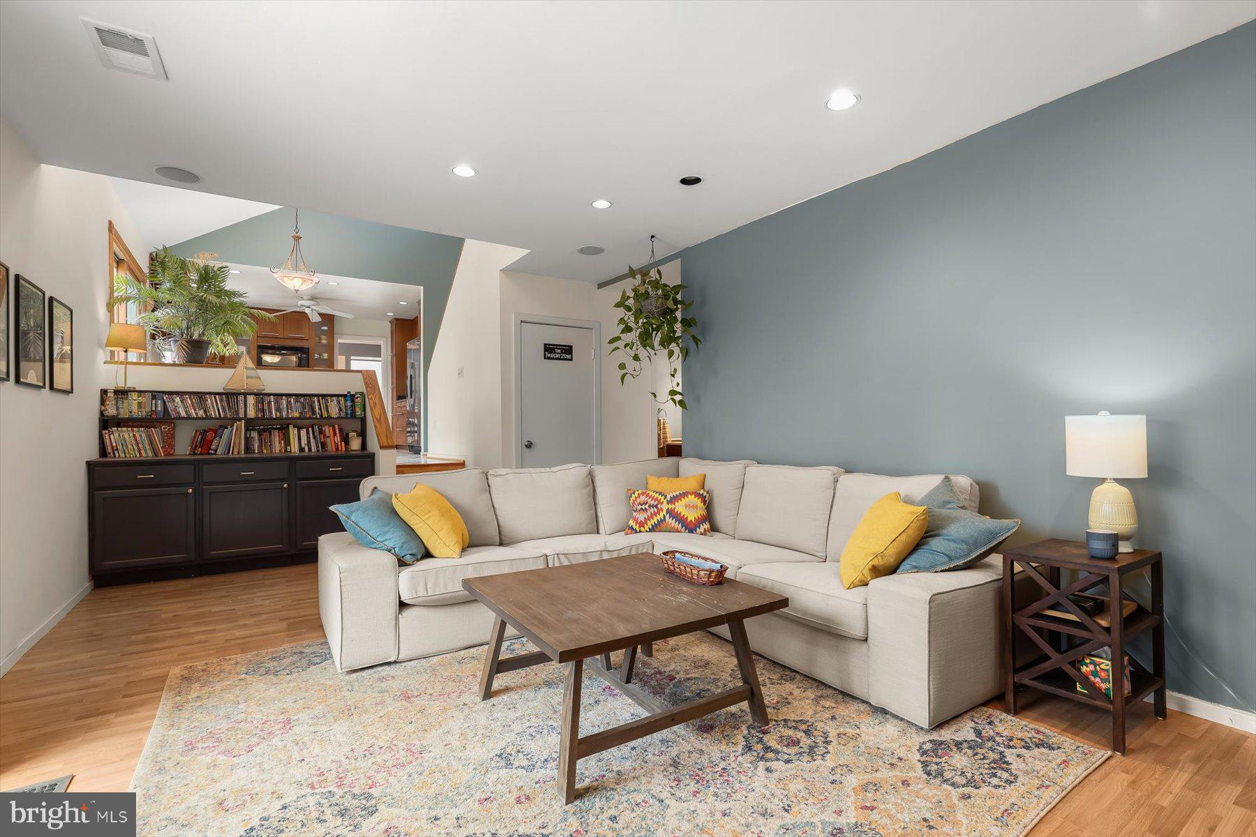 VALLEY HILLS - Residential