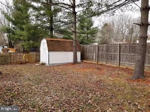 BARKSDALE ESTATES - Residential Lease