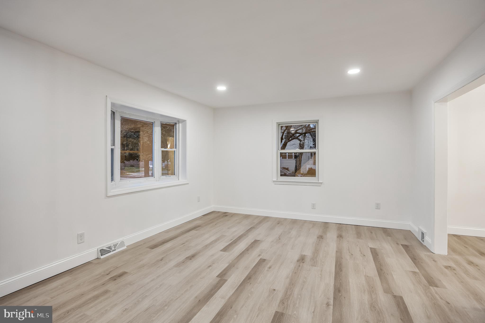 6036 WASHINGTON AVENUE