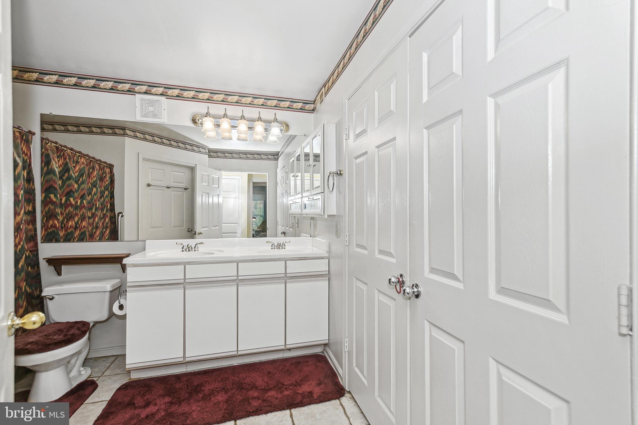 SILVERBROOK WOOD - Residential