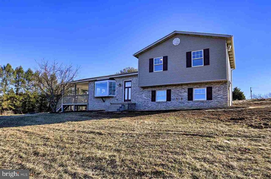 Completely remodeled 1,628 sqft home on a 1.62 acre private lot with a pond.  Features include 3 bdrms, 1.5 bths, and a 17? x 24? covered deck.  Updates include new kitchen with an island and tiled backsplash, new stainless appliances, new flooring throughout, new trim with chair rail, new paint, new lights, new bth and kitchen fixtures, new HVAC system w/ac, new tiled tub surround, new siding, and new landscaping.